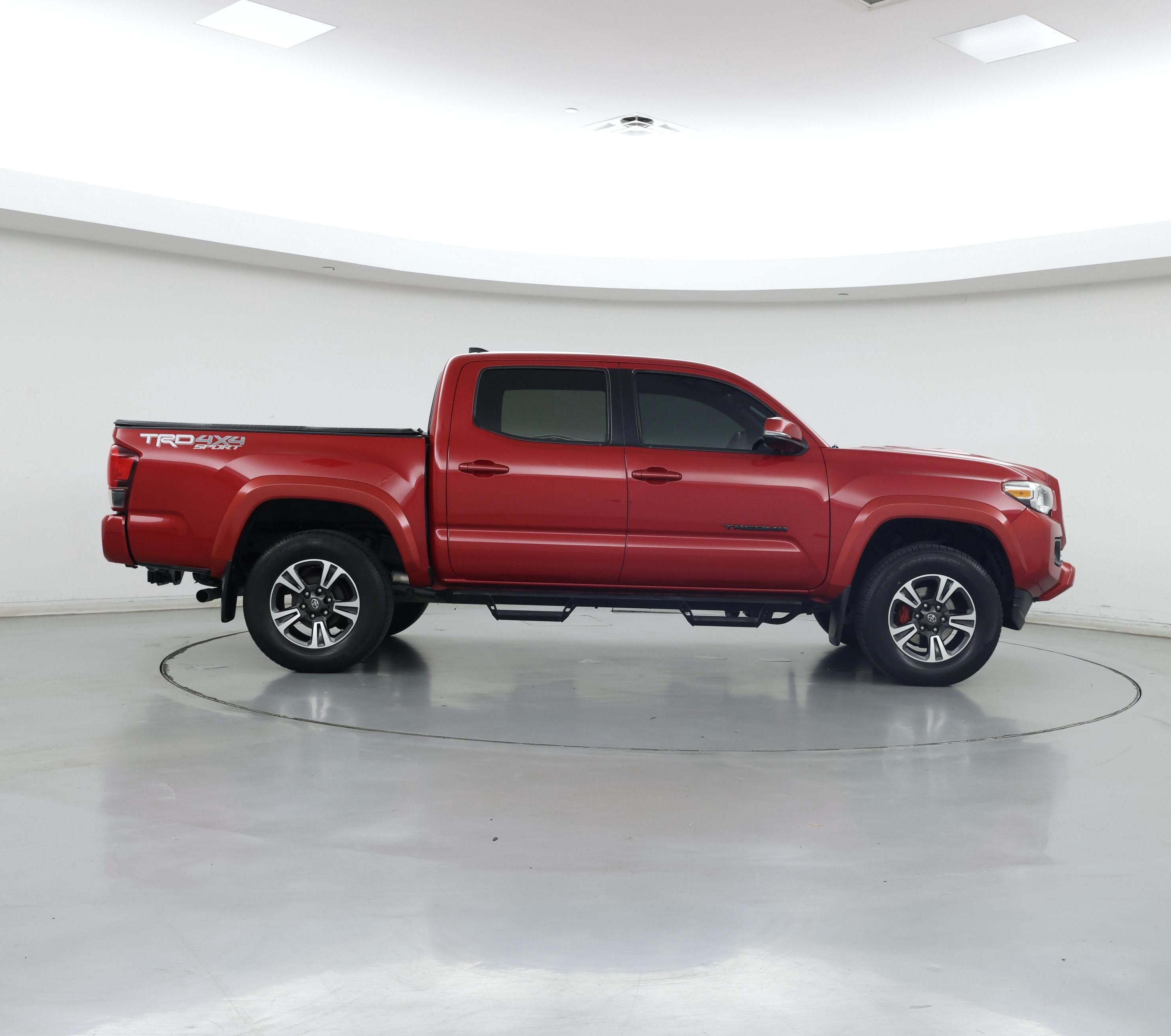 Thumbnail: 2019 Toyota Tacoma - 7
