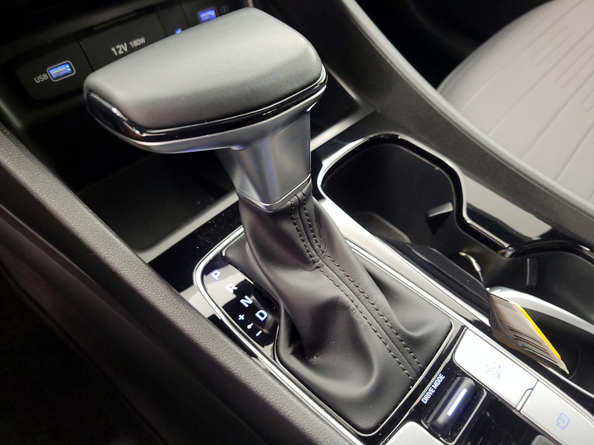 Thumbnail: 2023 Hyundai Santa Cruz - 18