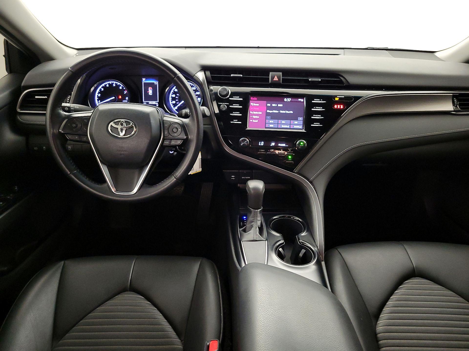 Thumbnail: 2019 Toyota Camry - 9