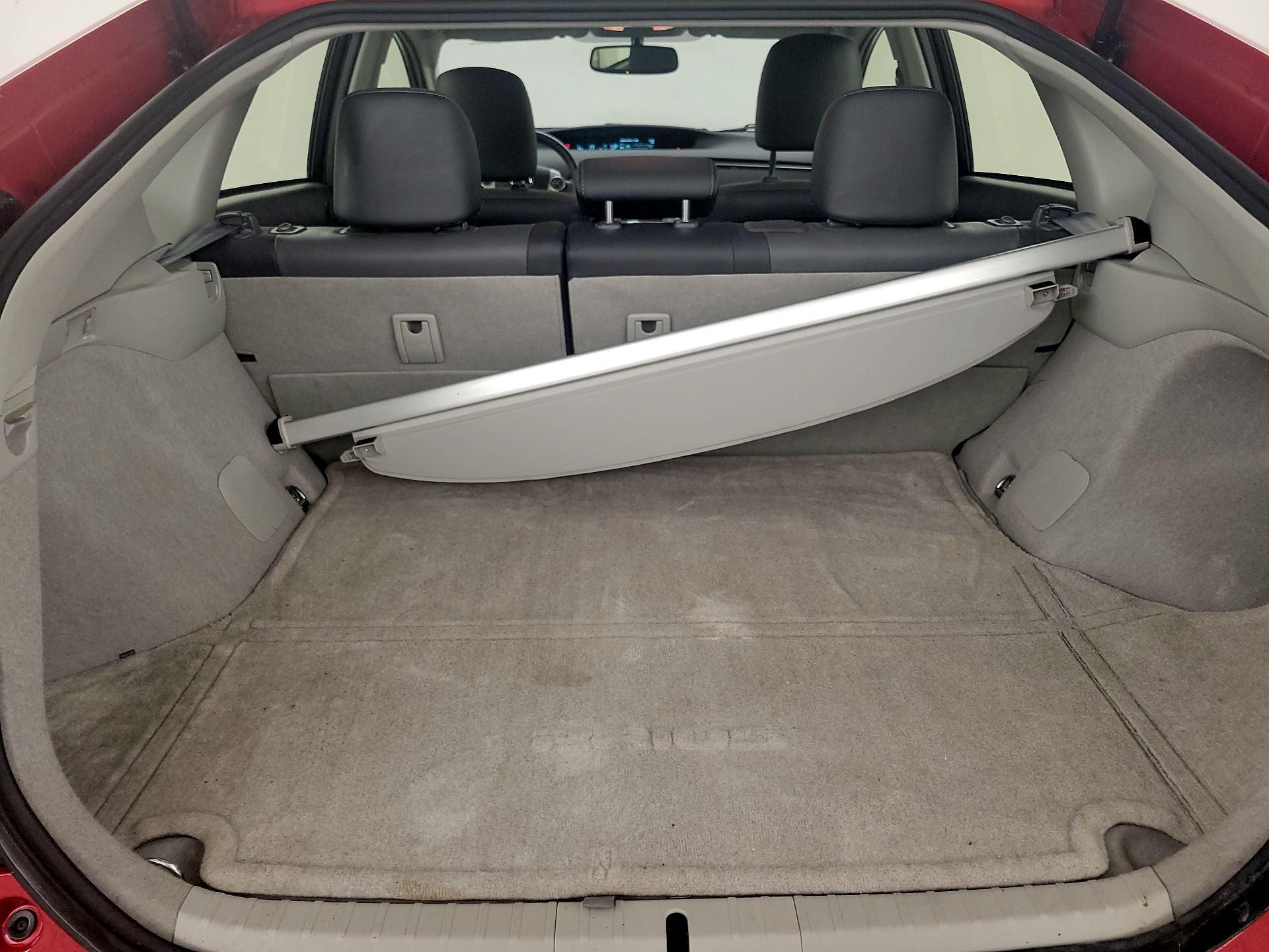 Thumbnail: 2015 Toyota Prius - 20