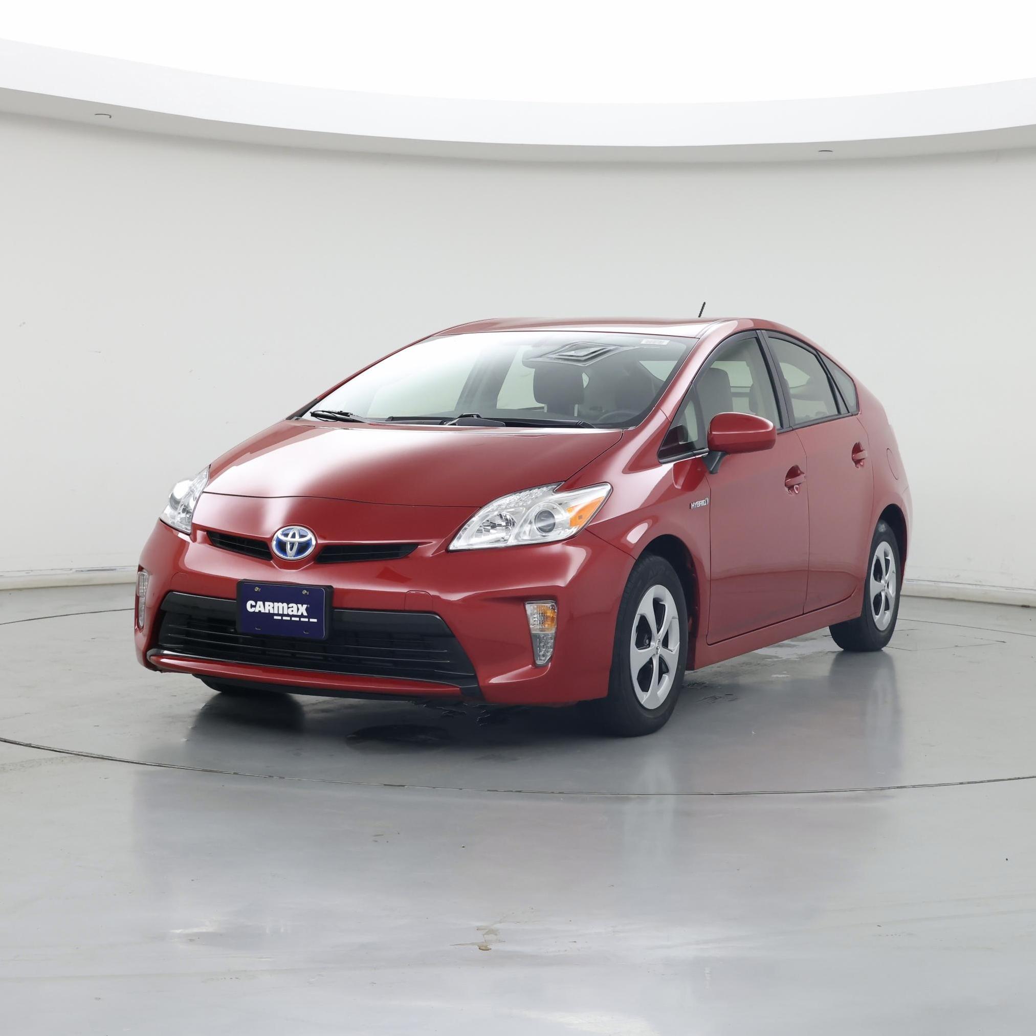 Thumbnail: 2015 Toyota Prius - 4