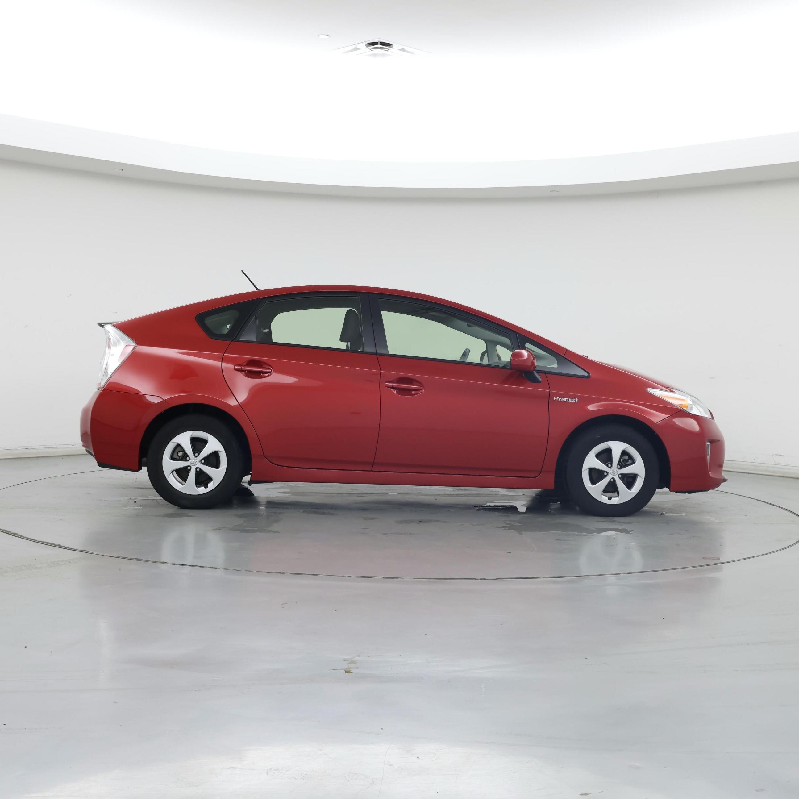 Thumbnail: 2015 Toyota Prius - 7