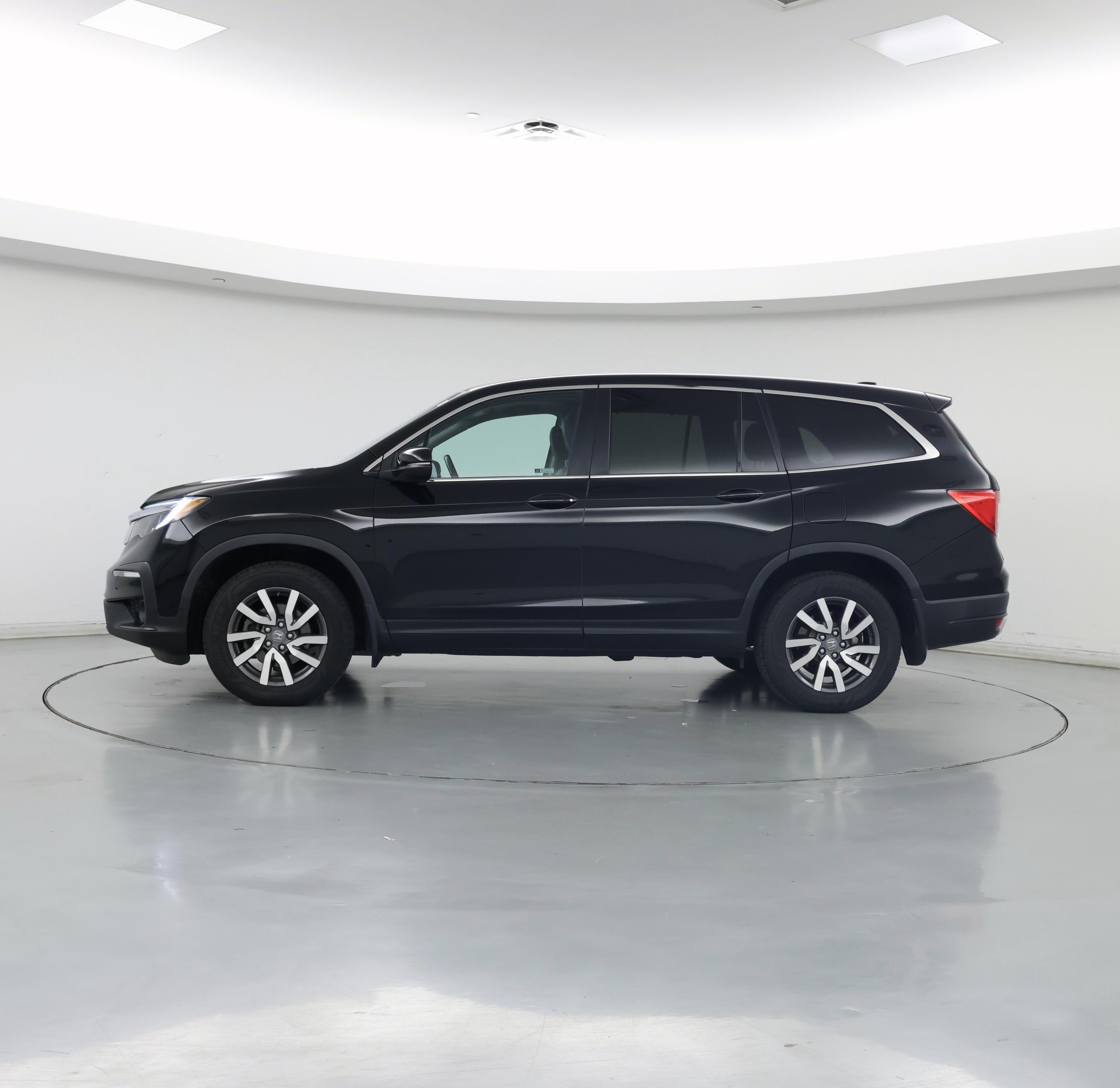 Thumbnail: 2021 Honda Pilot - 3