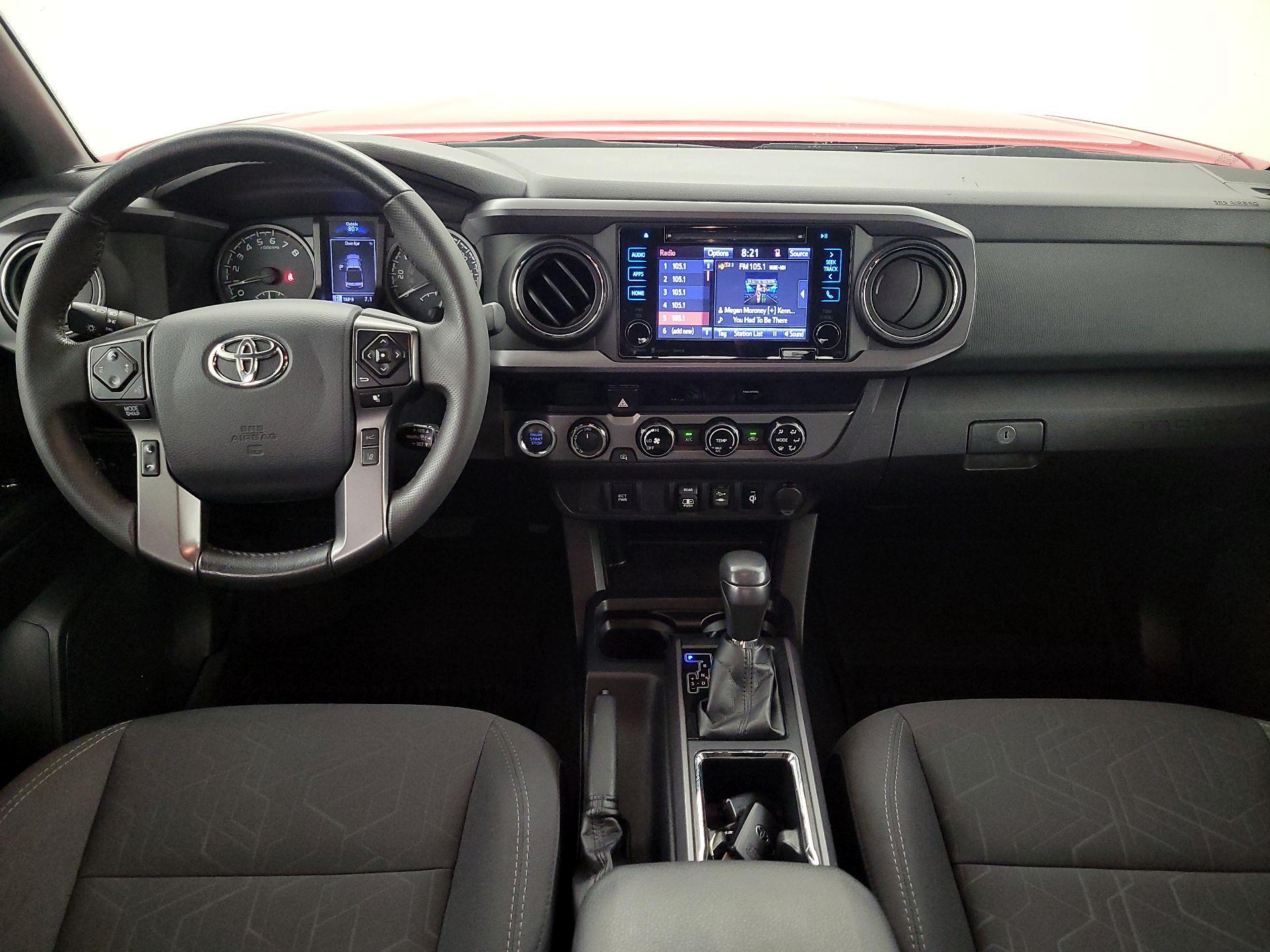 Thumbnail: 2018 Toyota Tacoma - 9