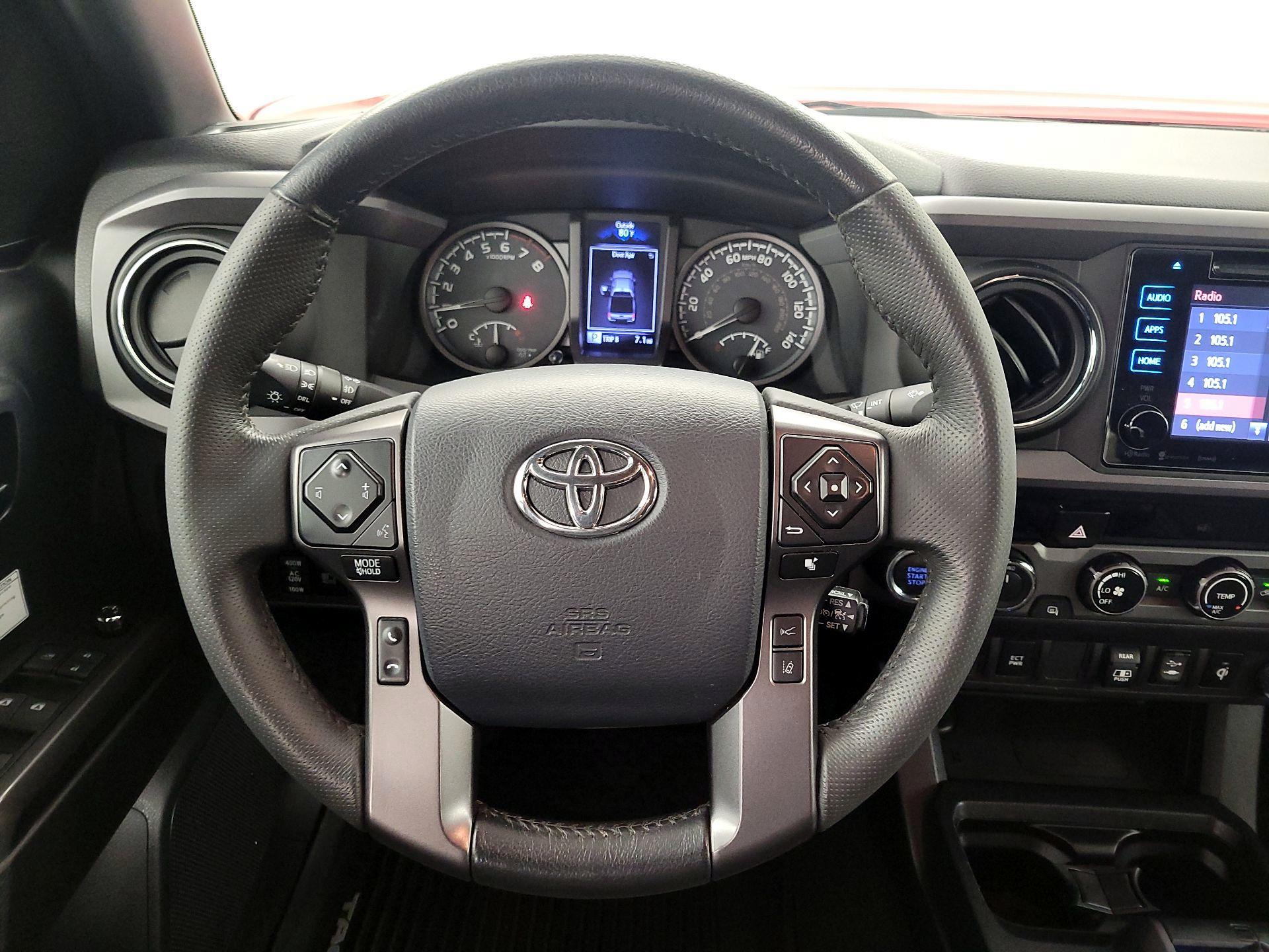 Thumbnail: 2018 Toyota Tacoma - 10