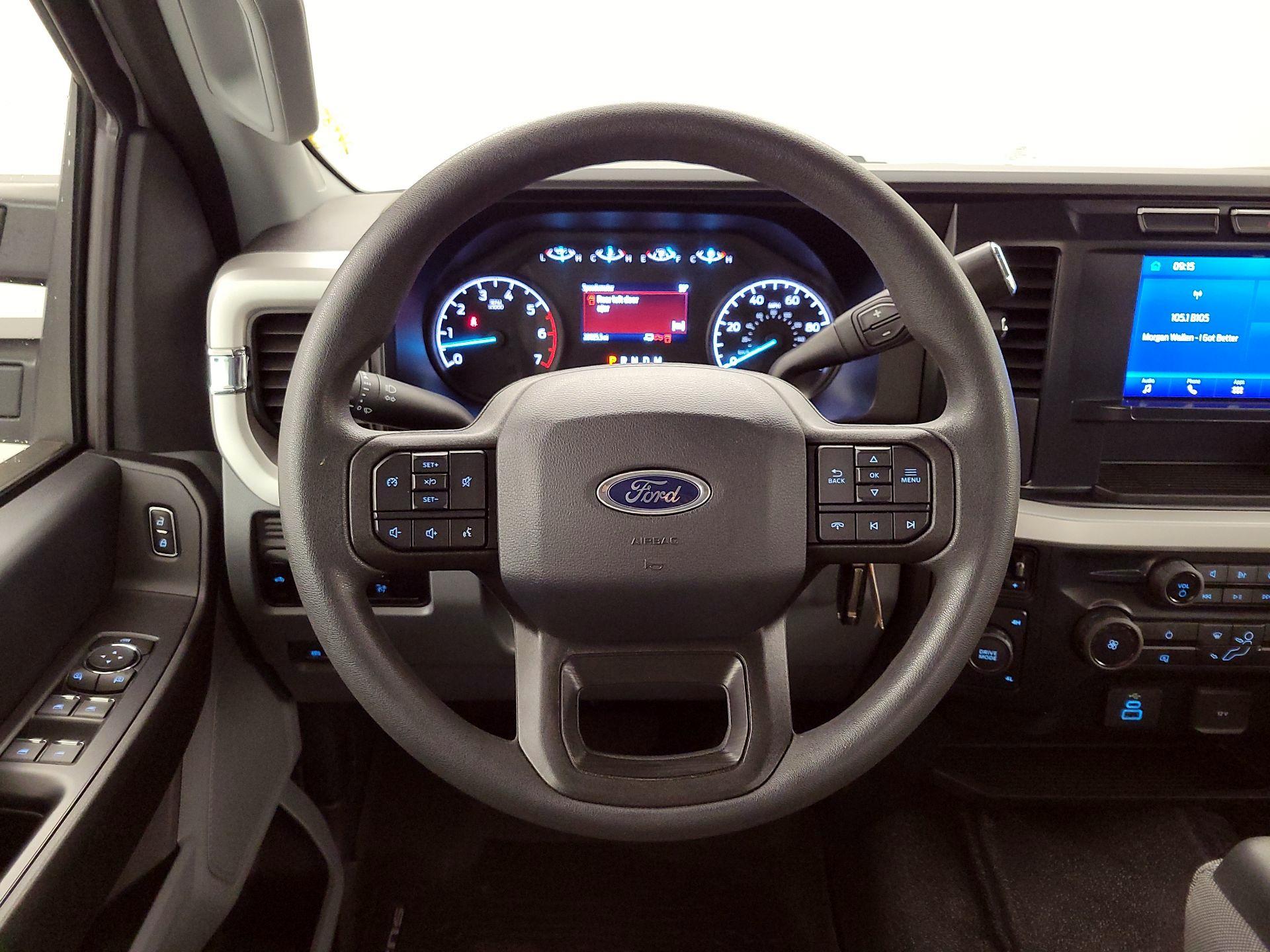 Thumbnail: 2023 Ford F-250 - 10