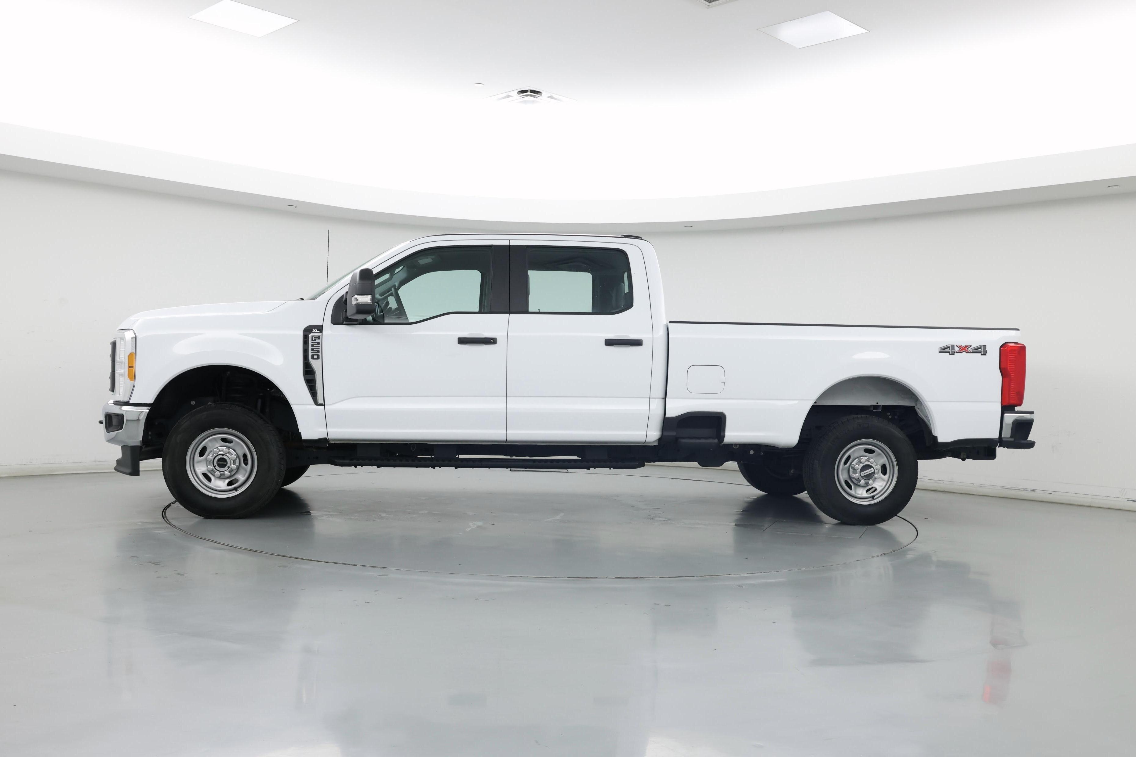 Thumbnail: 2023 Ford F-250 - 3