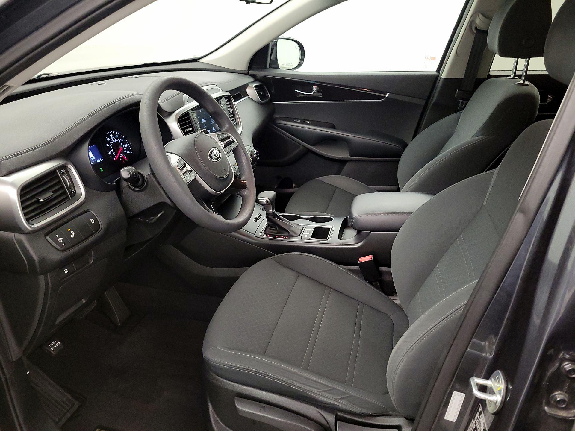 Thumbnail: 2020 Kia Sorento - 11