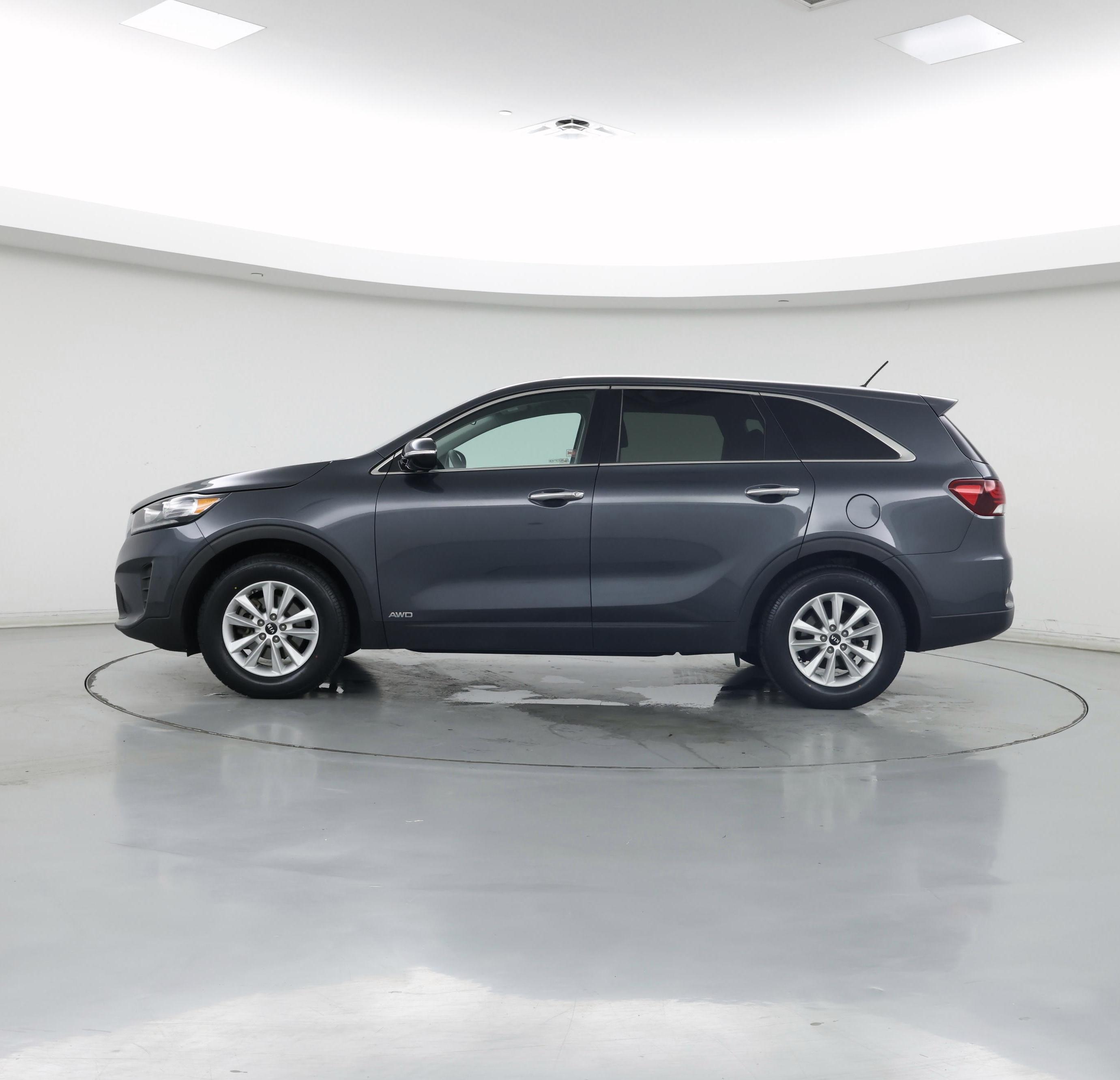 Thumbnail: 2020 Kia Sorento - 3