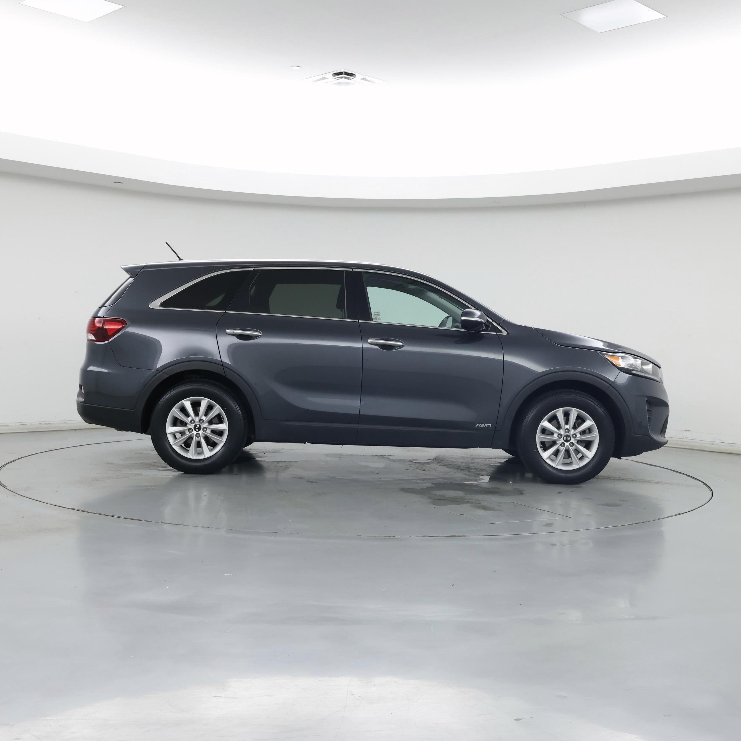 Thumbnail: 2020 Kia Sorento - 7