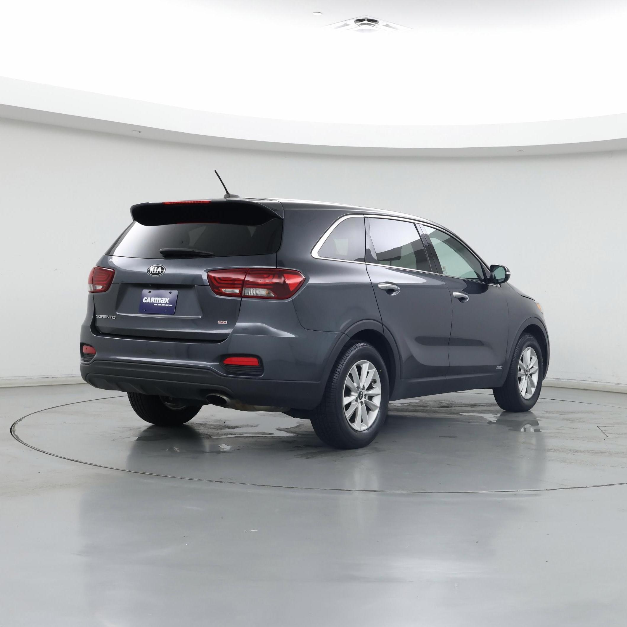 Thumbnail: 2020 Kia Sorento - 8