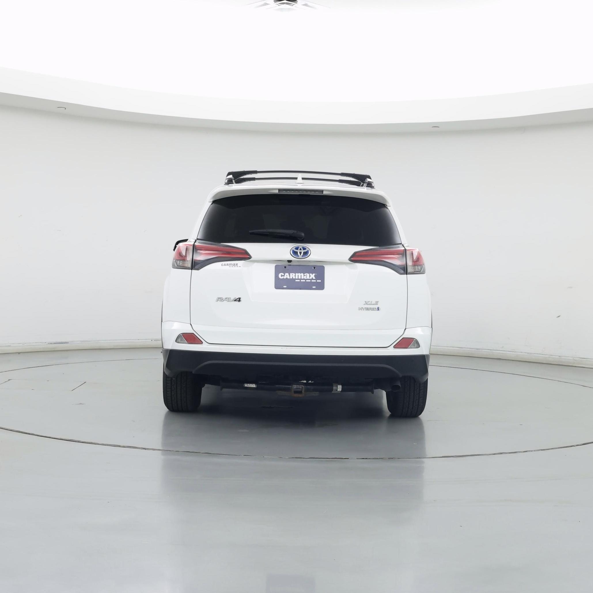 Thumbnail: 2017 Toyota RAV4 - 6