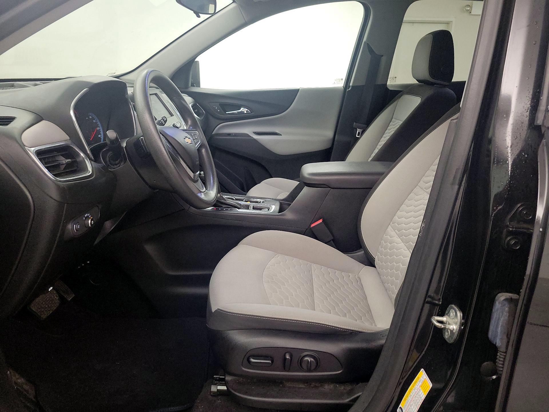 Thumbnail: 2019 Chevrolet Equinox - 11