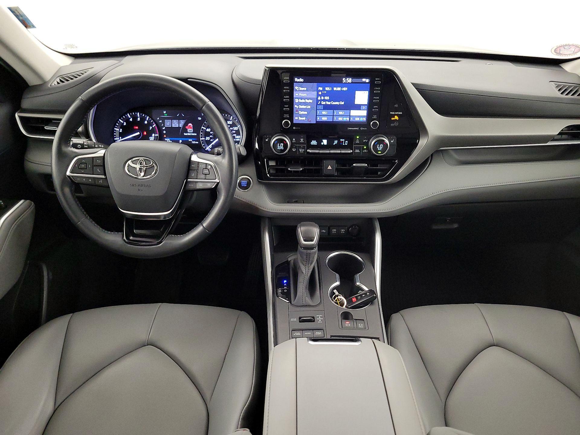 Thumbnail: 2020 Toyota Highlander - 9