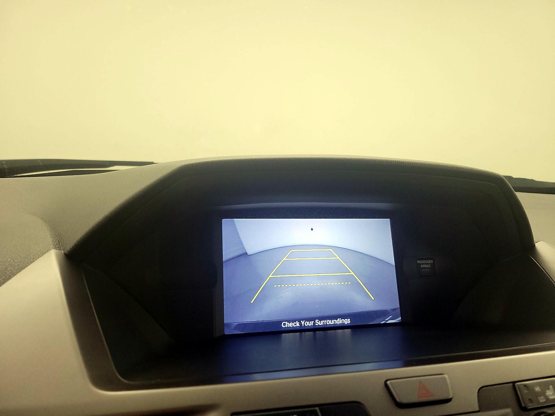 Thumbnail: 2015 Honda Odyssey - 14