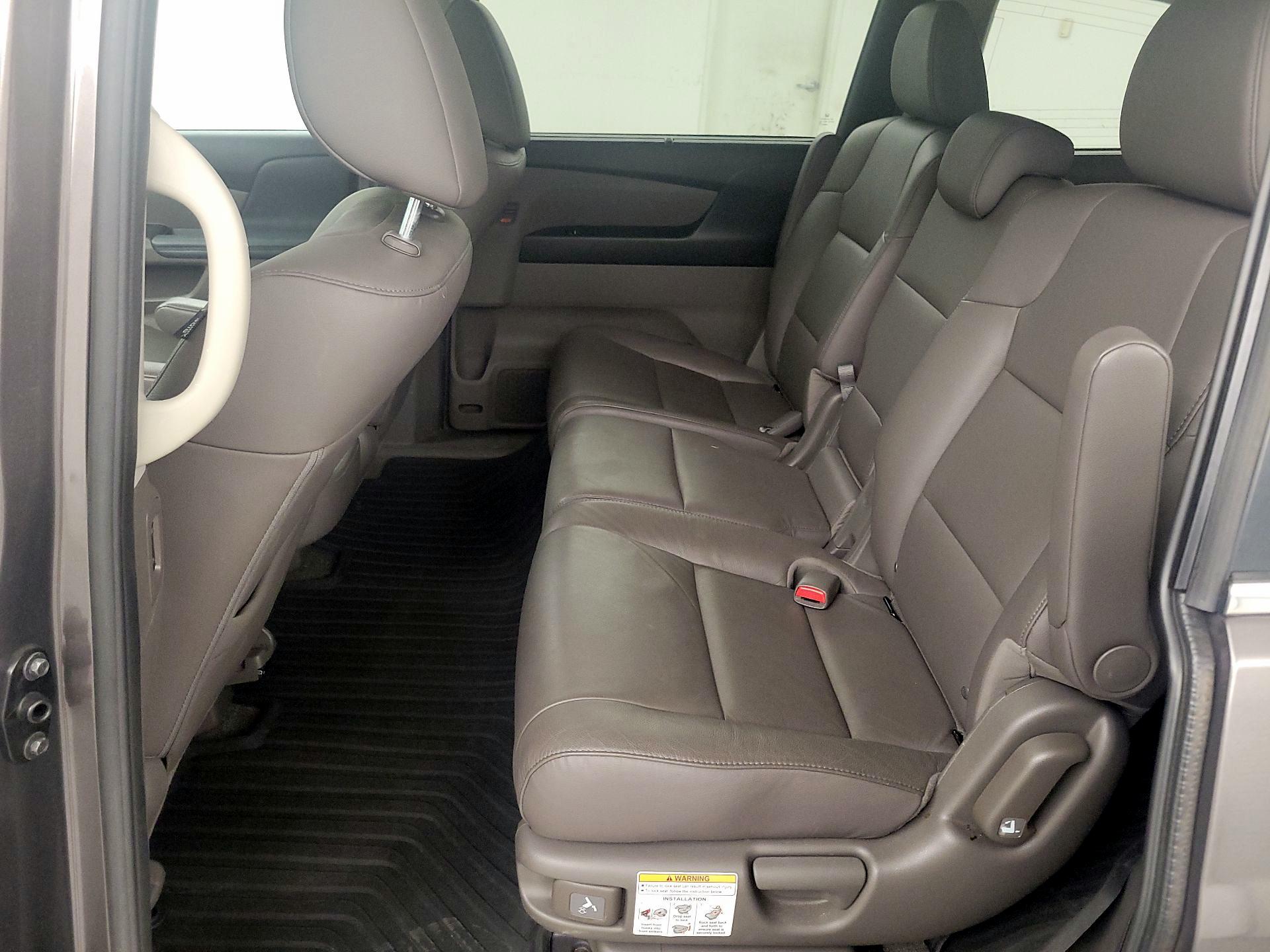 Thumbnail: 2015 Honda Odyssey - 20