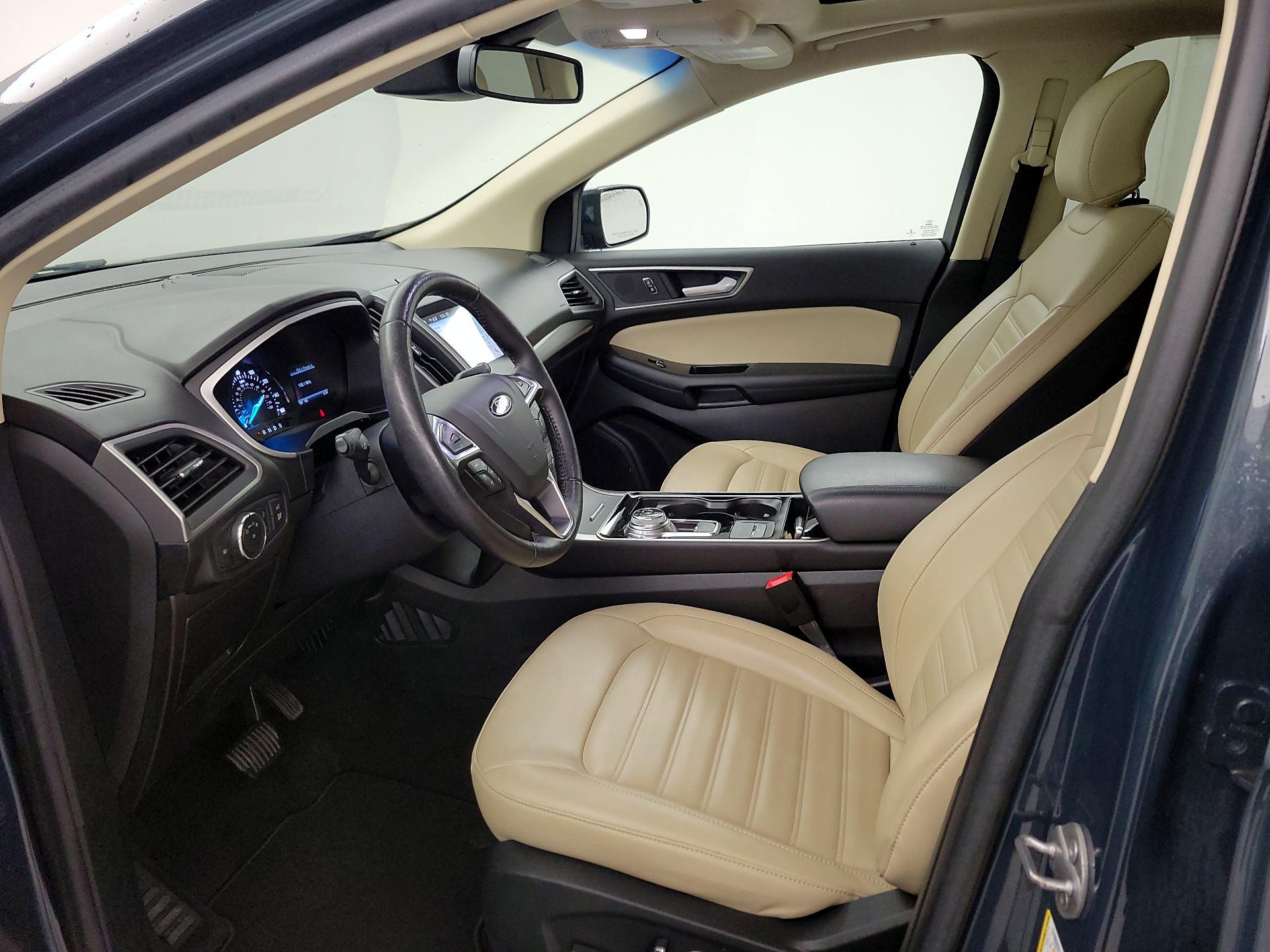 Thumbnail: 2019 Ford Edge - 11
