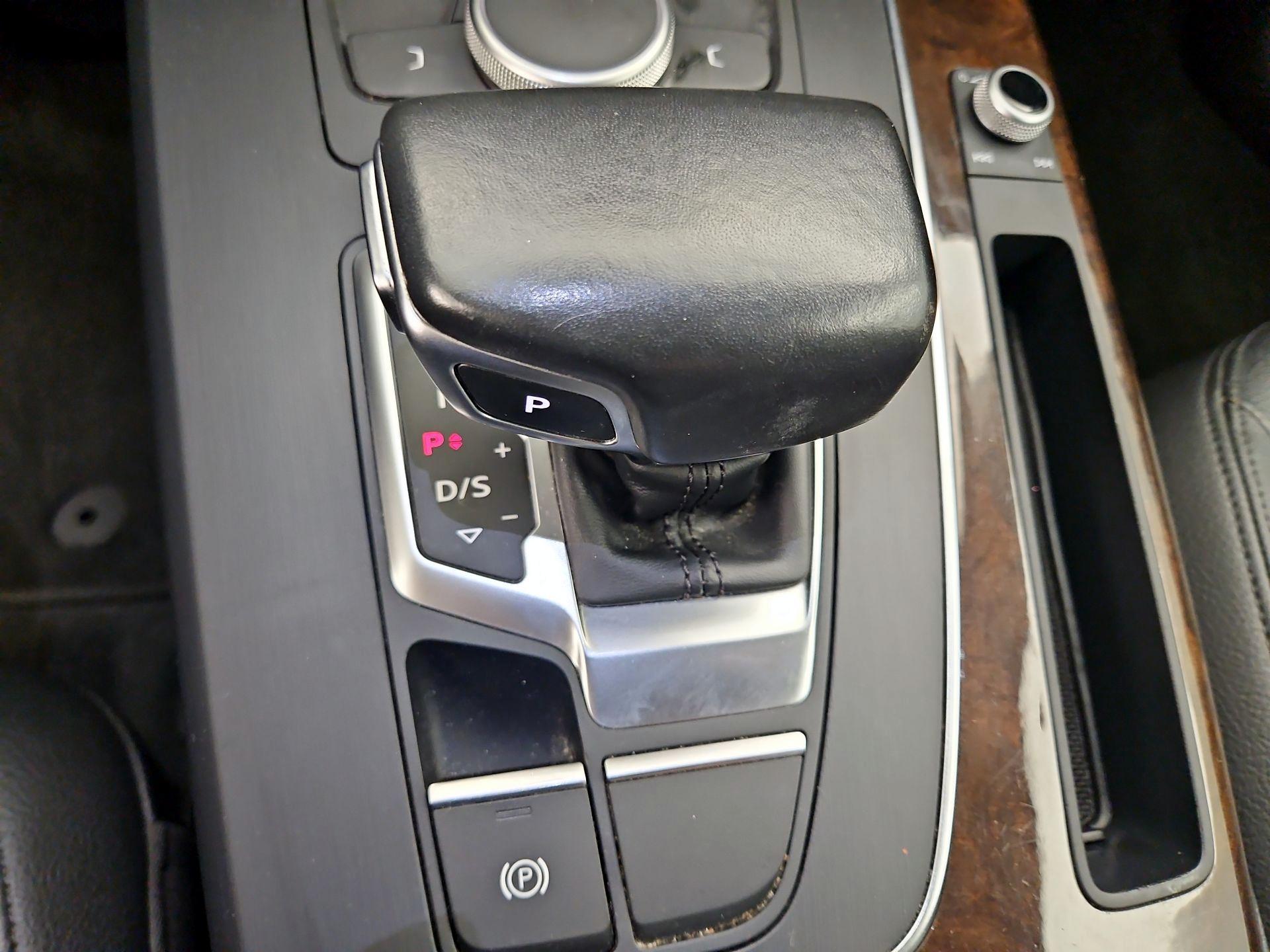 Thumbnail: 2018 Audi Q5 - 17