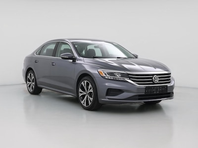 Gray 2022 Volkswagen Passat SE
