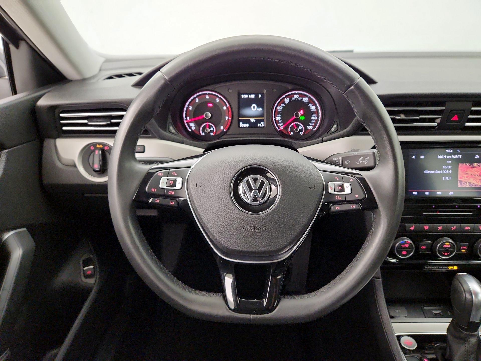 Thumbnail: 2022 Volkswagen Passat - 10