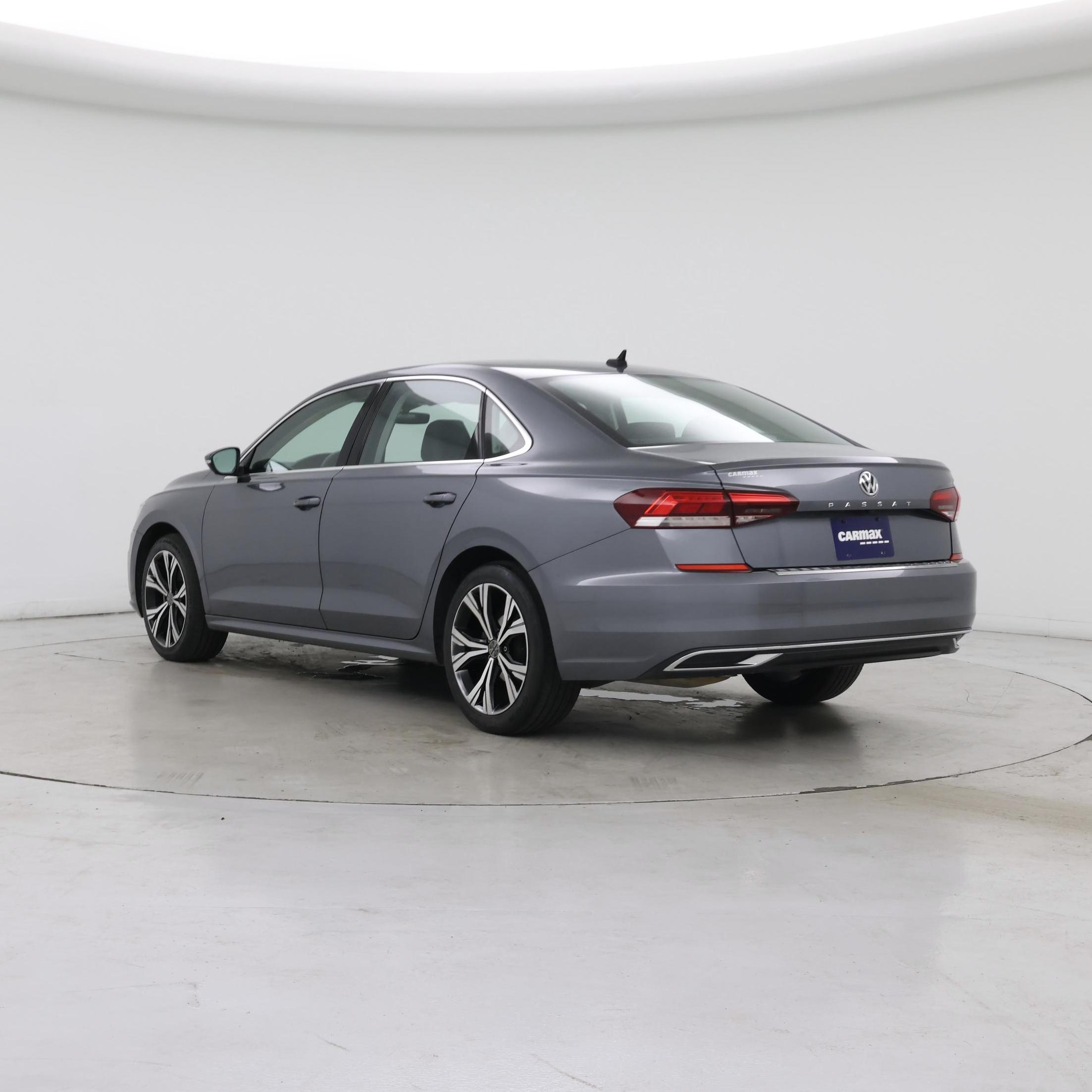 Thumbnail: 2022 Volkswagen Passat - 2