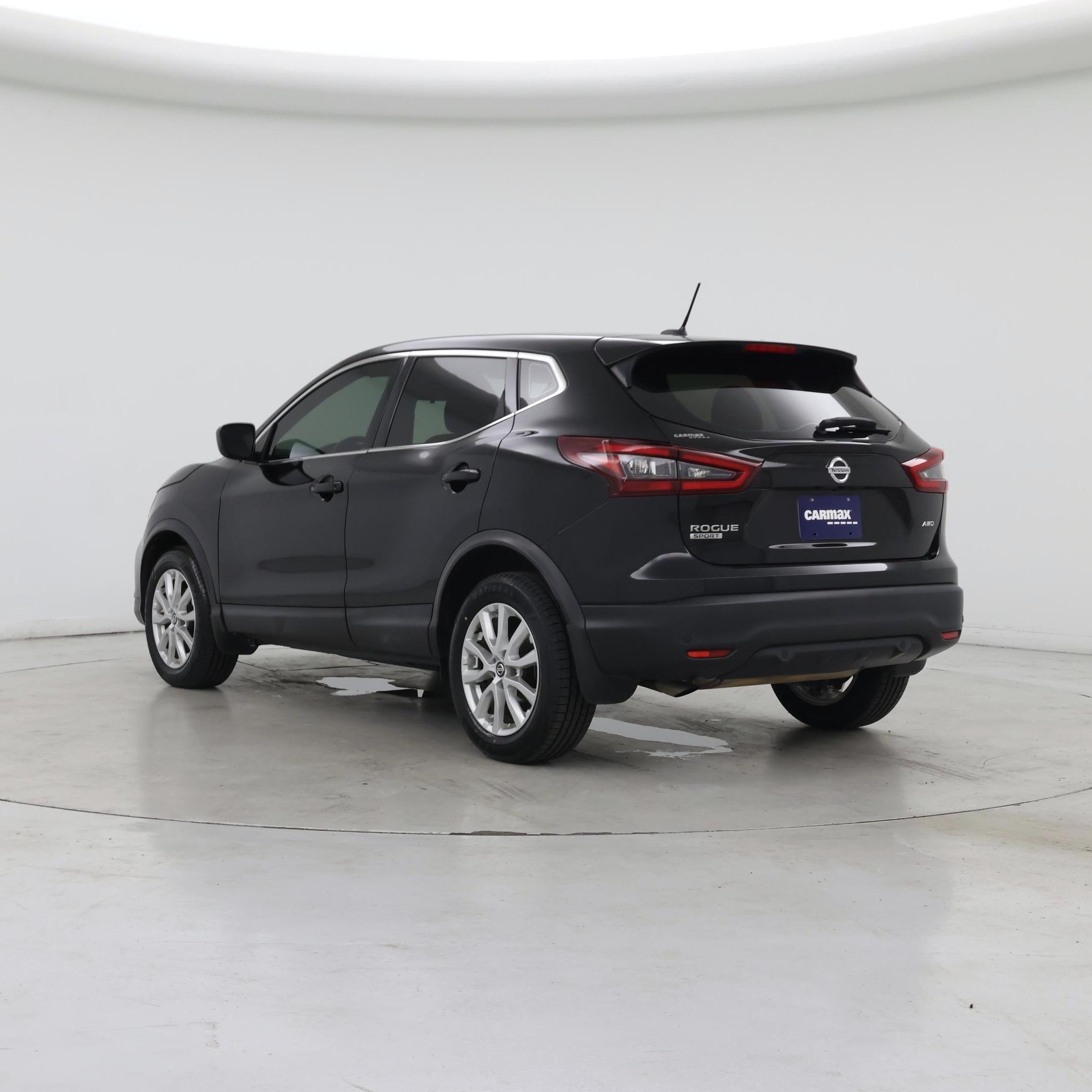 Thumbnail: 2020 Nissan Rogue Sport - 2