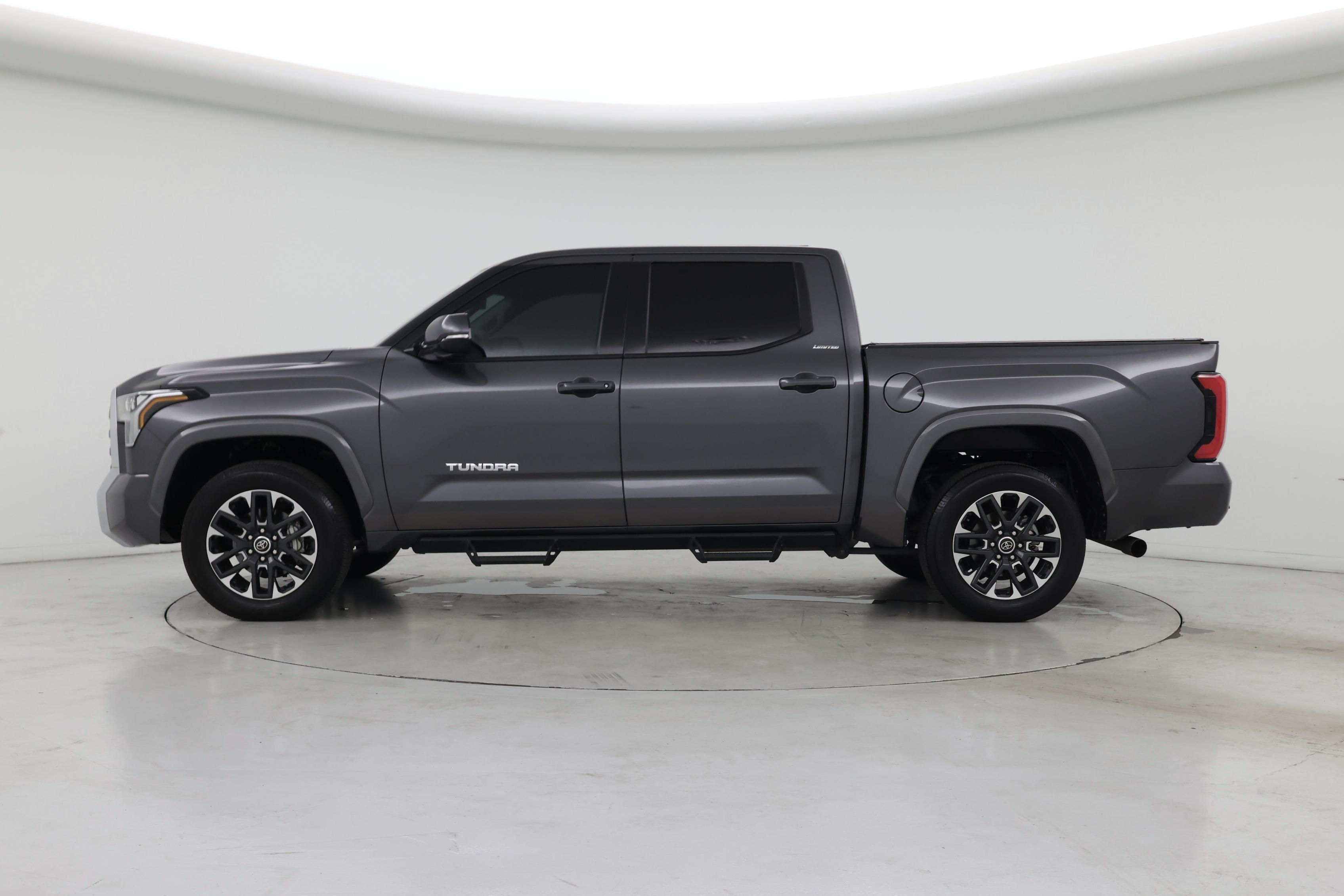 Thumbnail: 2023 Toyota Tundra - 3
