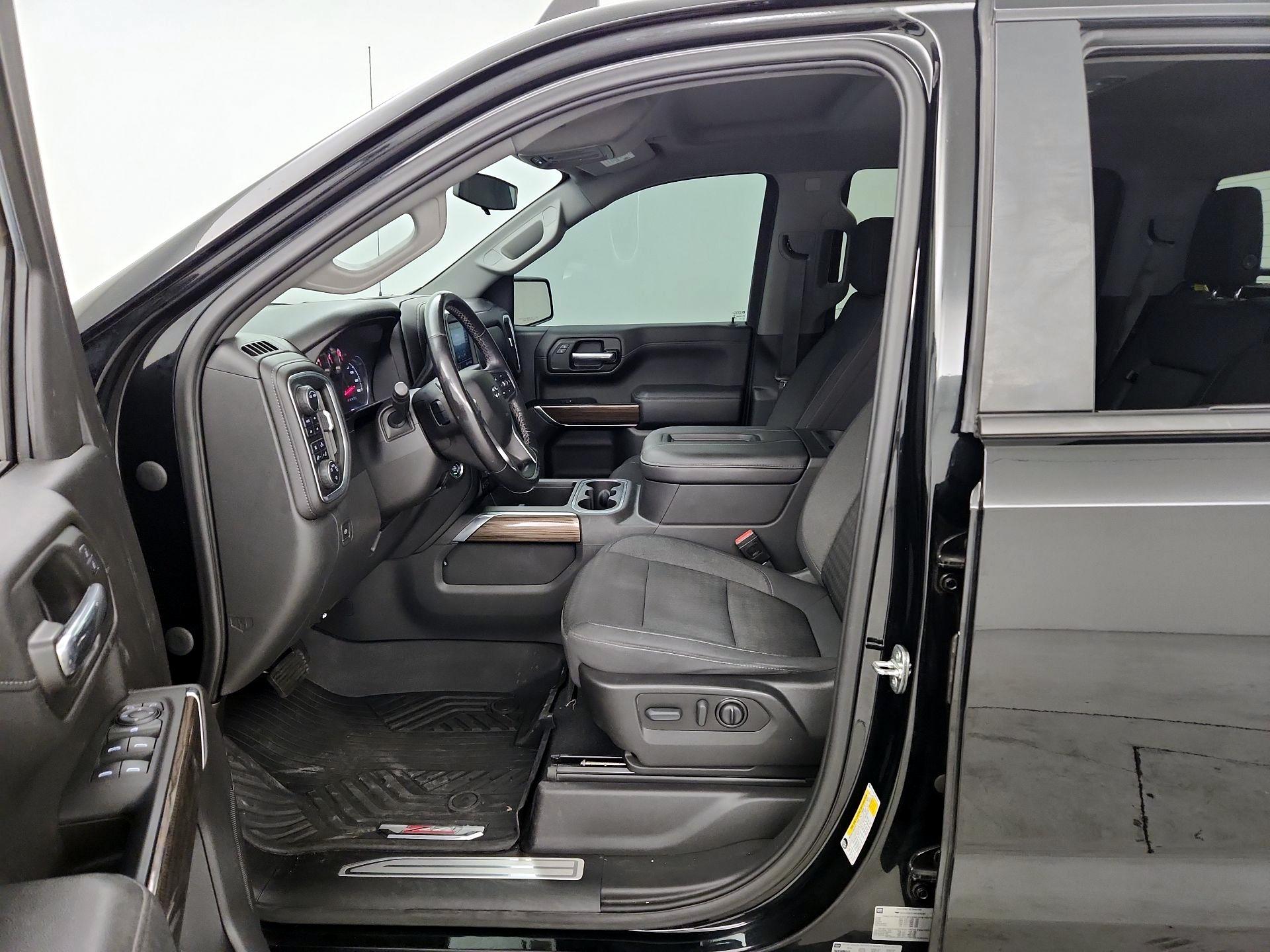 Thumbnail: 2021 Chevrolet Silverado 1500 - 11