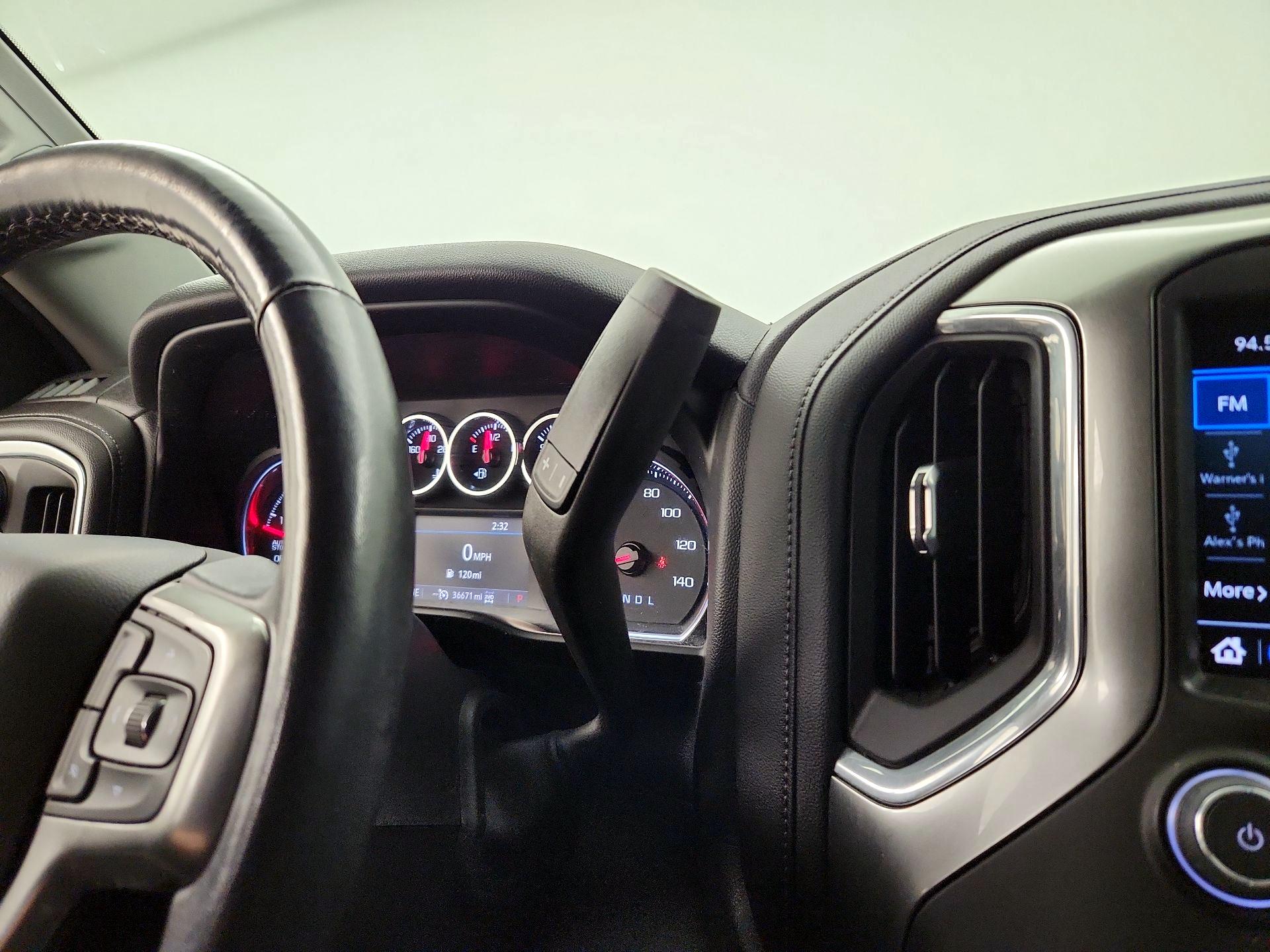 Thumbnail: 2021 Chevrolet Silverado 1500 - 17