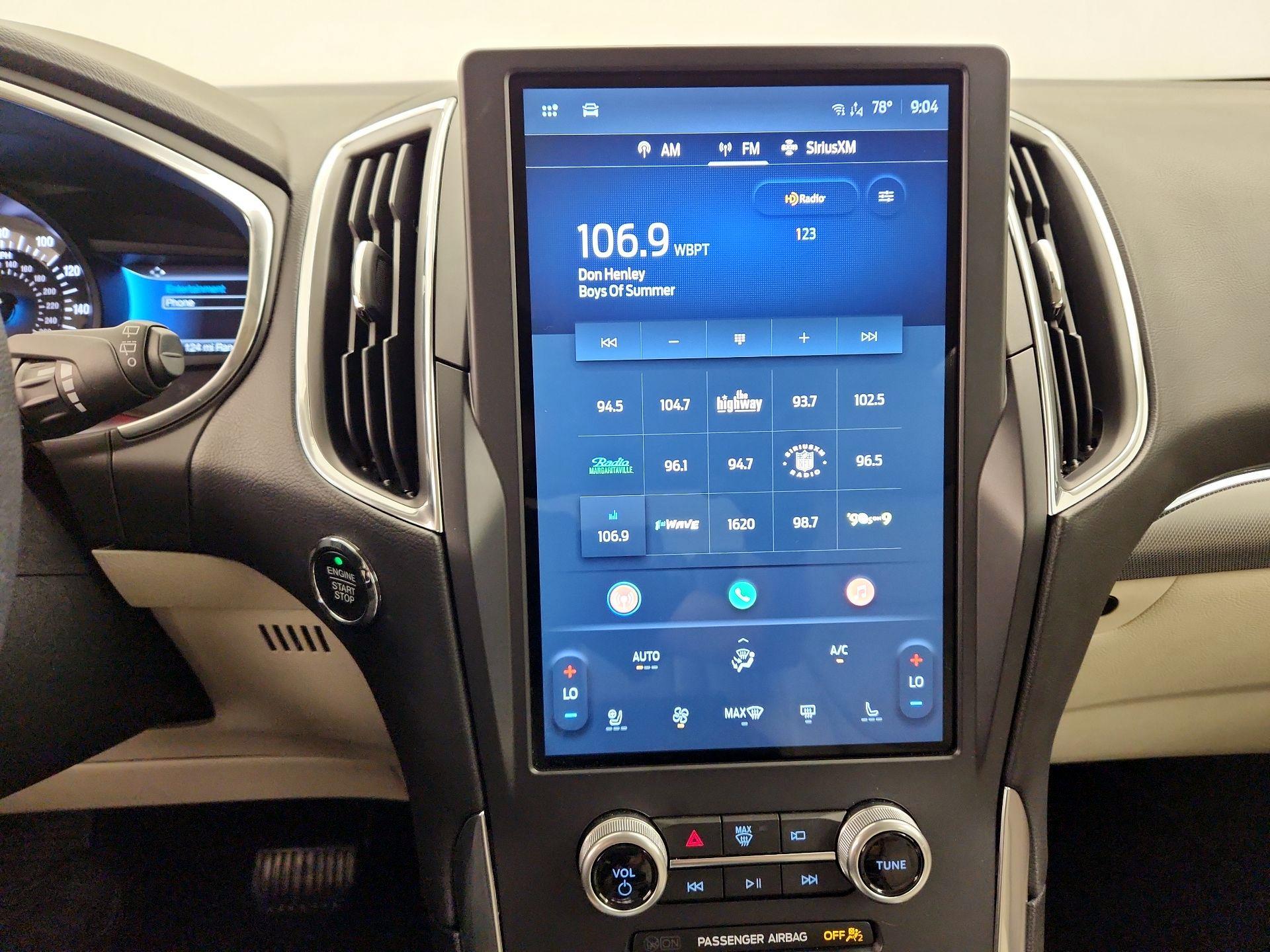 Thumbnail: 2021 Ford Edge - 15
