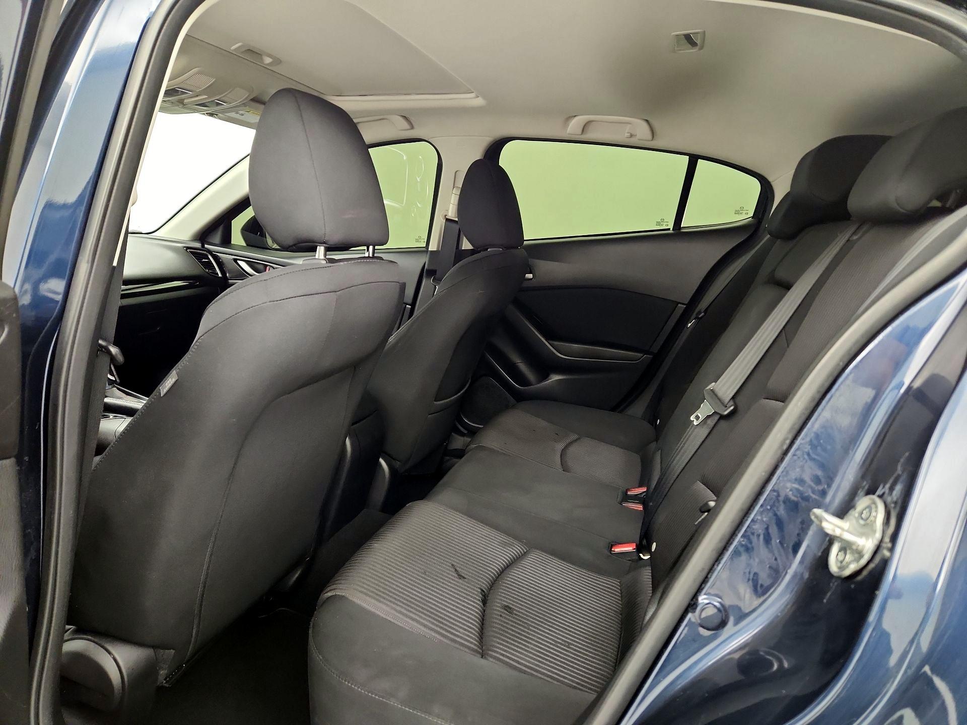 Thumbnail: 2016 Mazda Mazda3 - 20