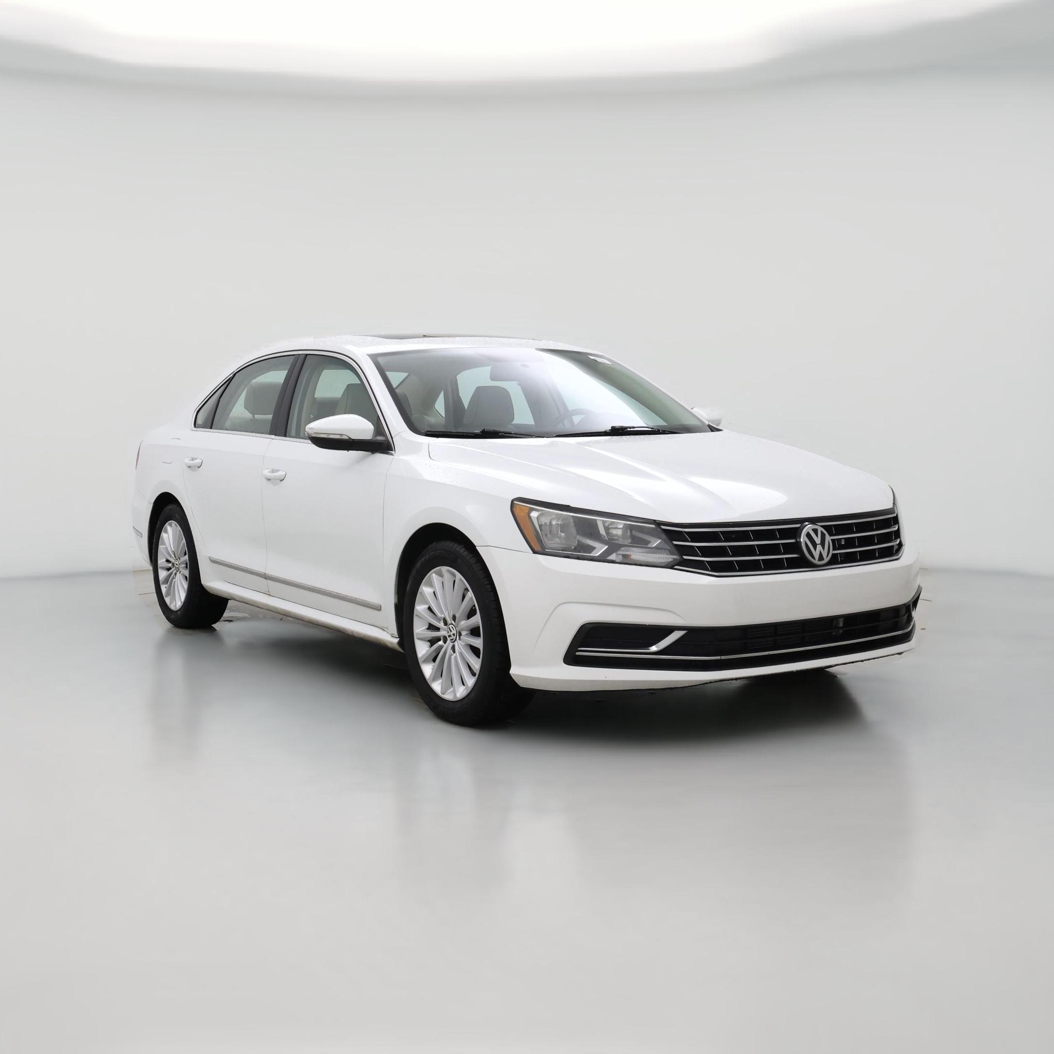 Thumbnail: 2017 Volkswagen Passat - 1