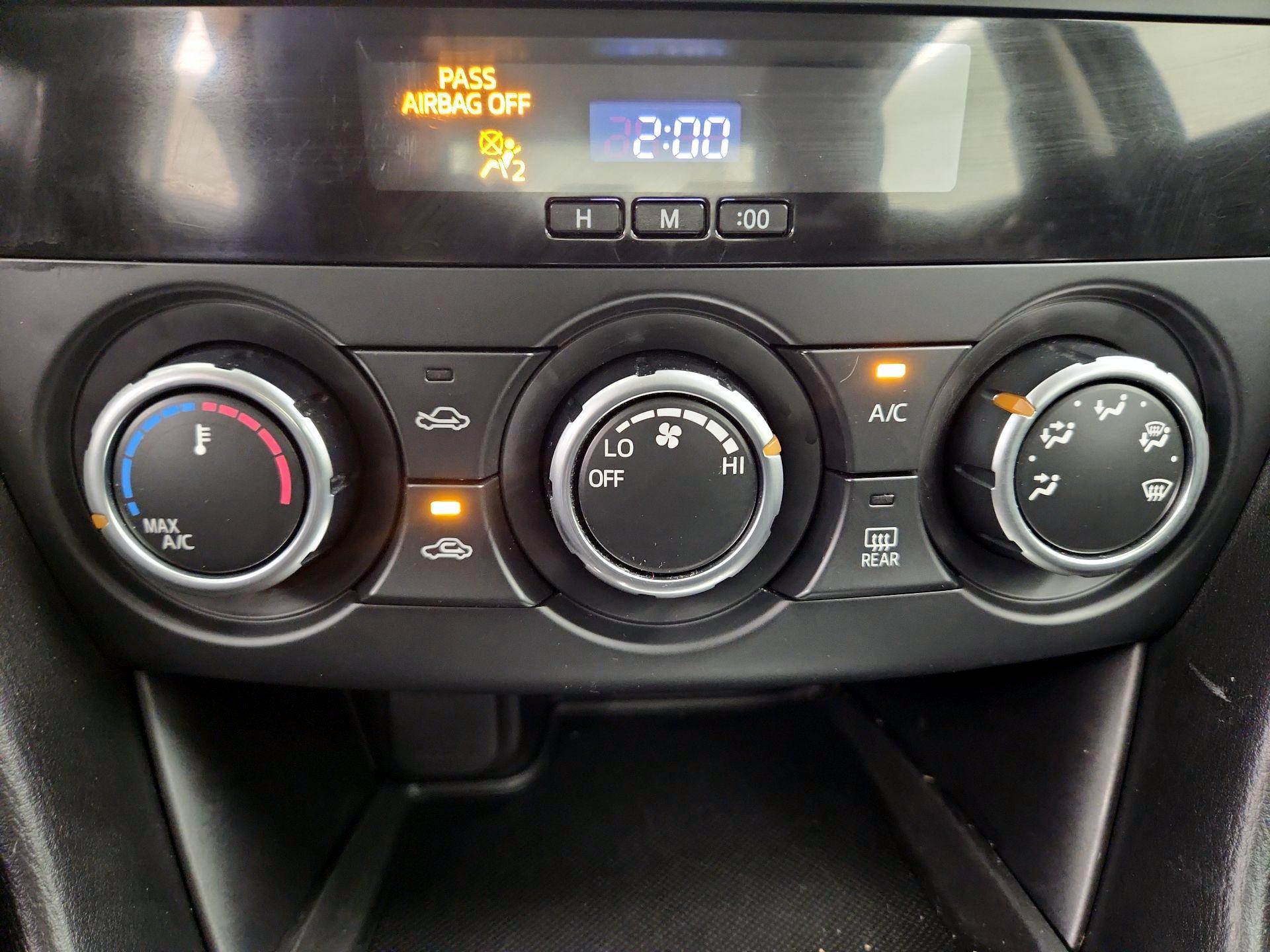 Thumbnail: 2014 Mazda Mazda6 - 16
