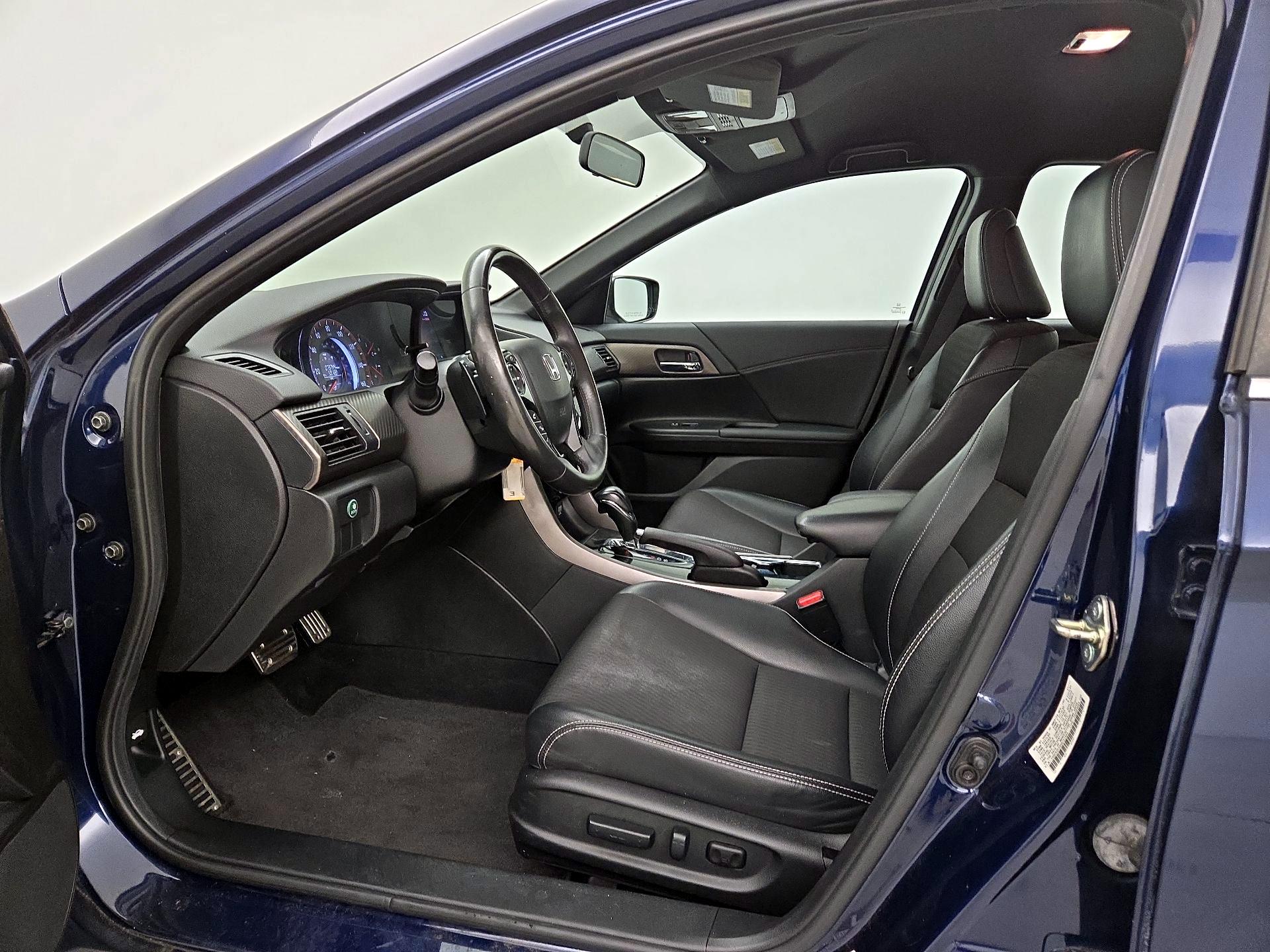 Thumbnail: 2017 Honda Accord - 11