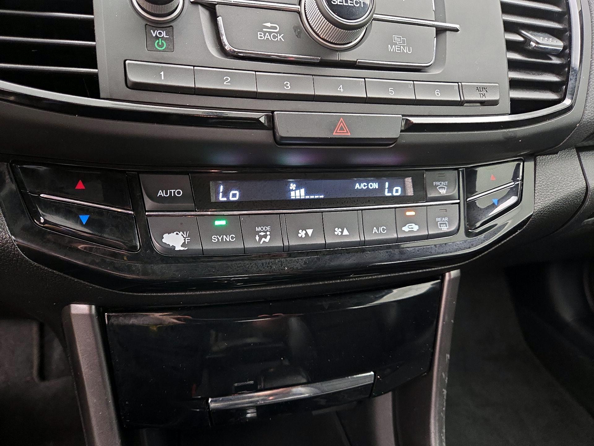 Thumbnail: 2017 Honda Accord - 16