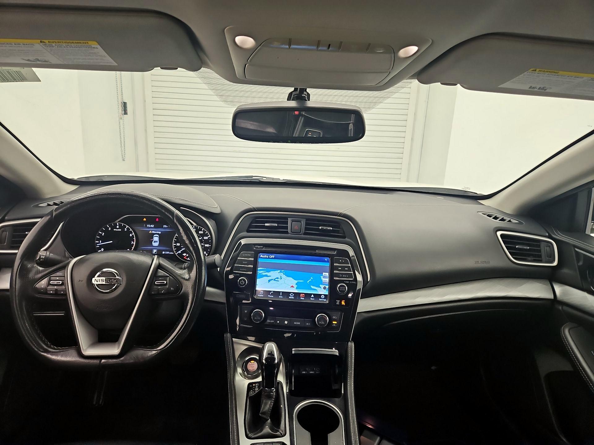 Thumbnail: 2017 Nissan Maxima - 9