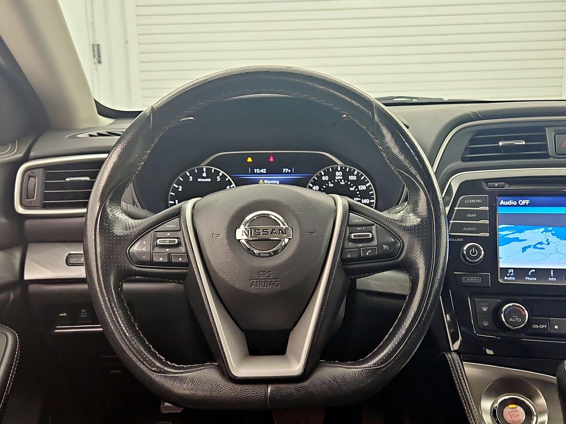 Thumbnail: 2017 Nissan Maxima - 10