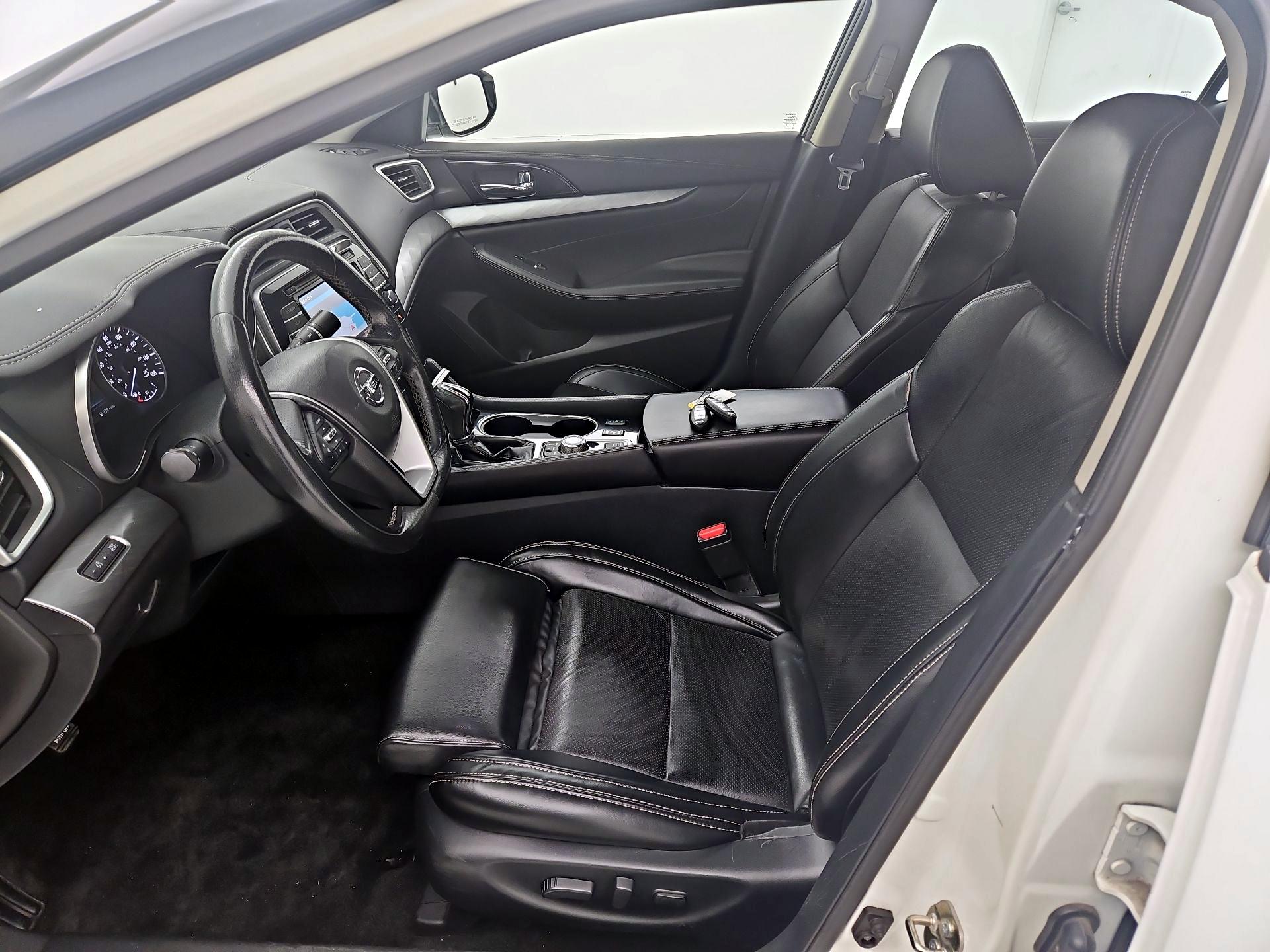 Thumbnail: 2017 Nissan Maxima - 11