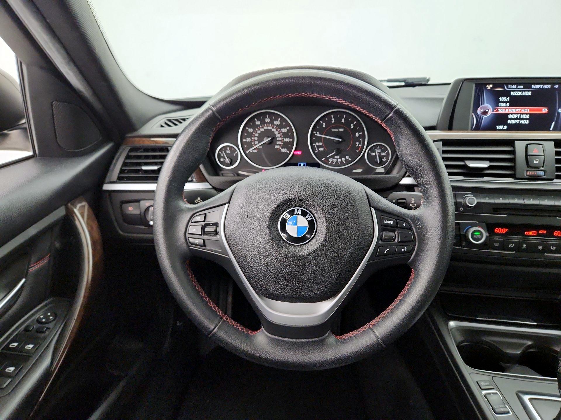 Thumbnail: 2015 BMW 3 Series - 10