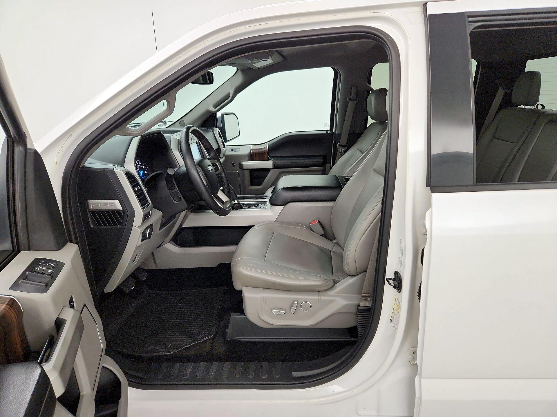 Thumbnail: 2017 Ford F-150 - 11