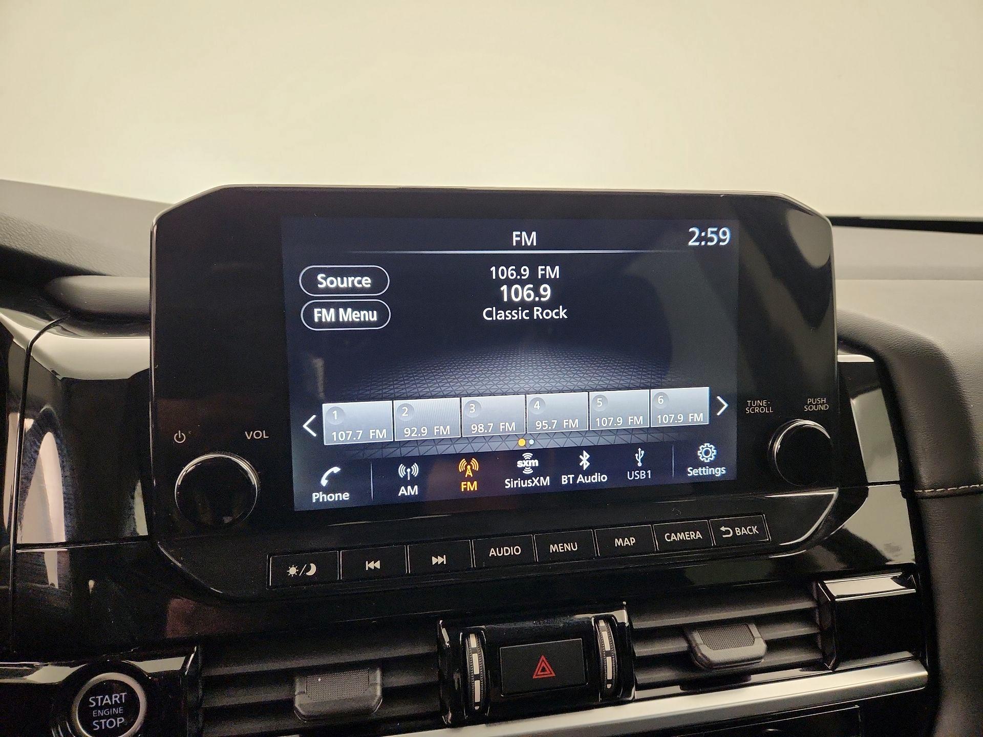 Thumbnail: 2022 Nissan Pathfinder - 16