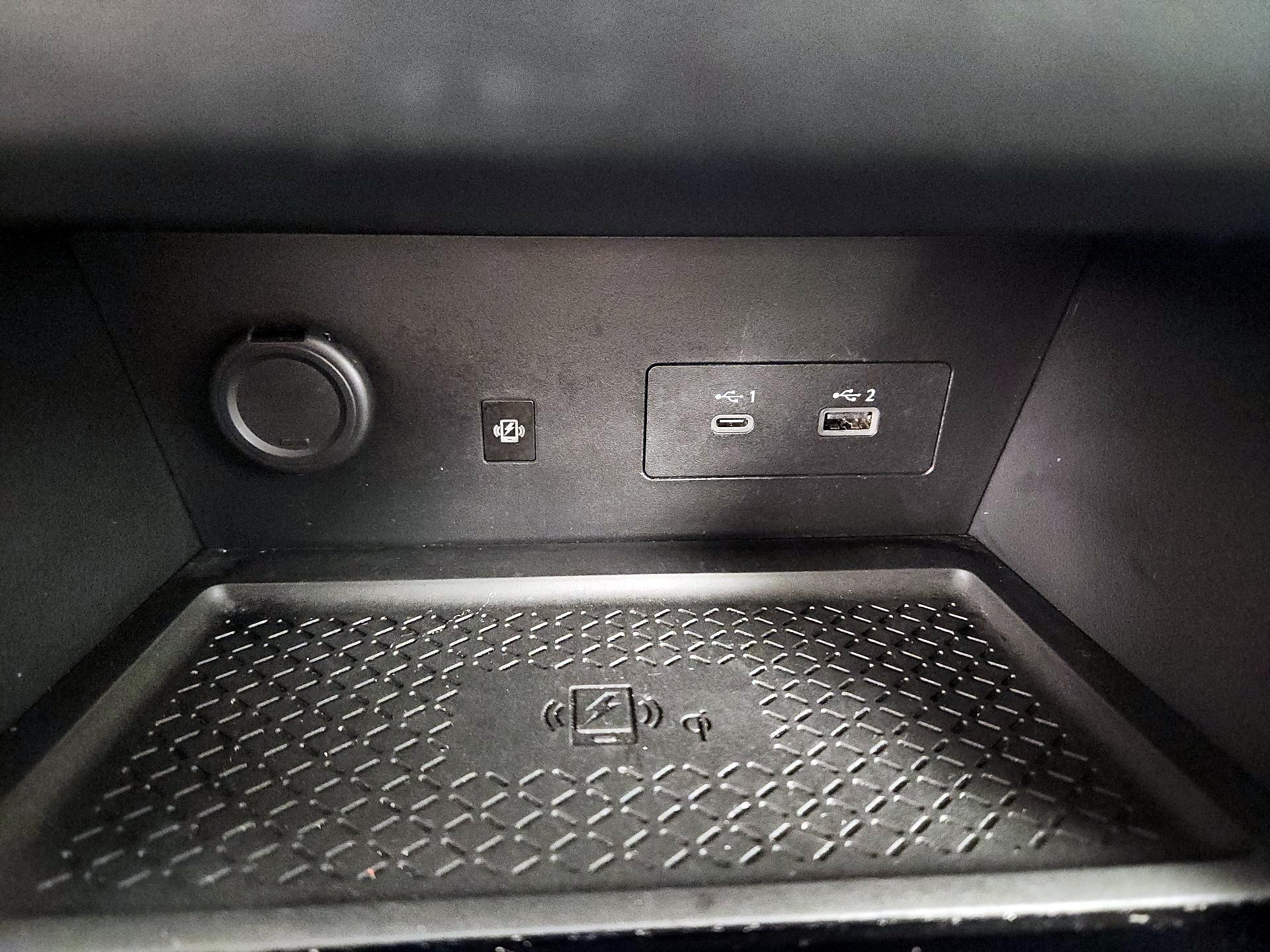 Thumbnail: 2022 Nissan Pathfinder - 19