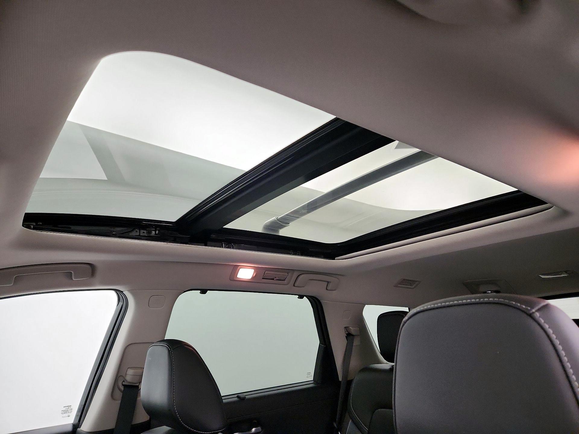 Thumbnail: 2022 Nissan Pathfinder - 20