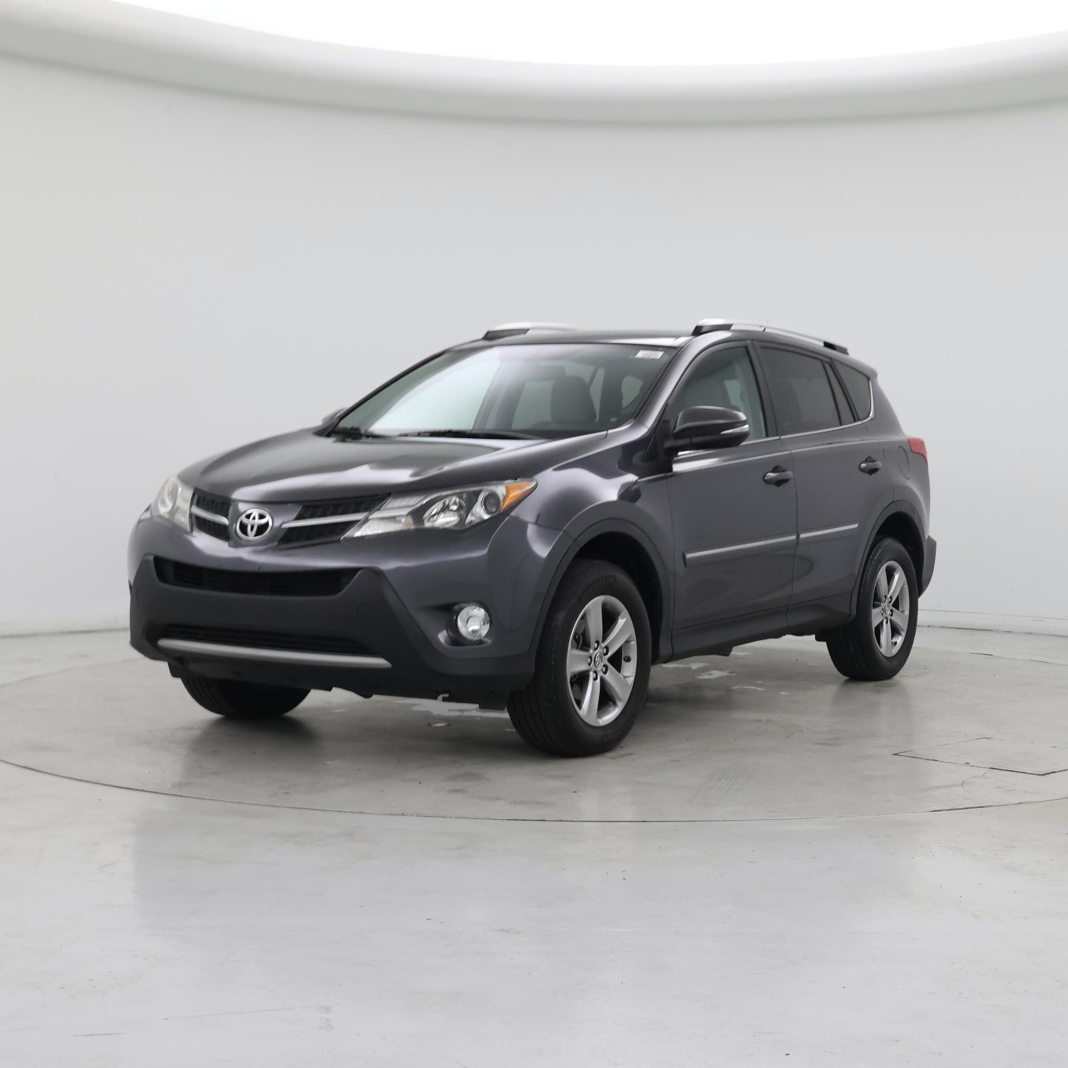 Thumbnail: 2015 Toyota RAV4 - 4