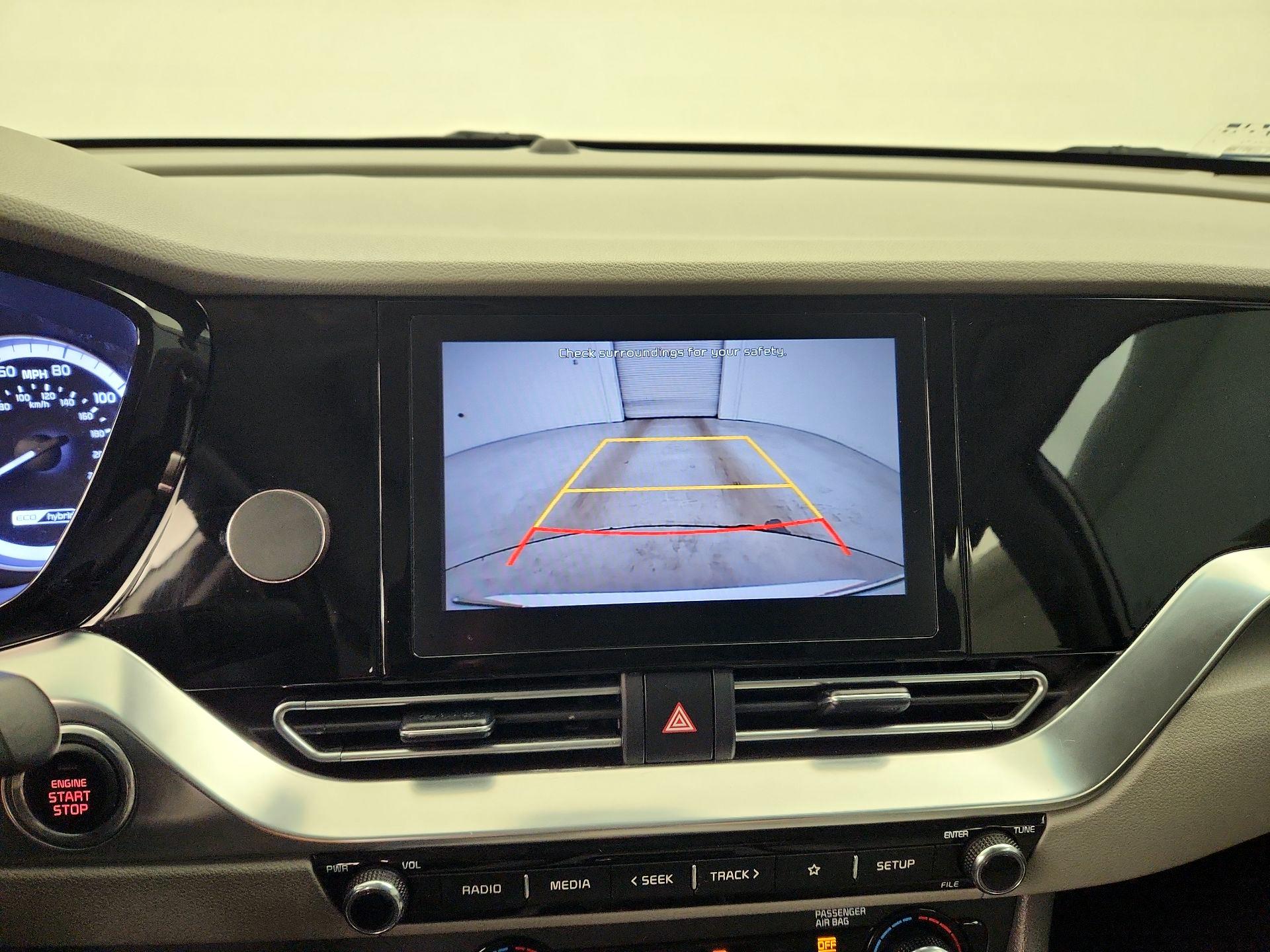 Thumbnail: 2022 Kia Niro - 14