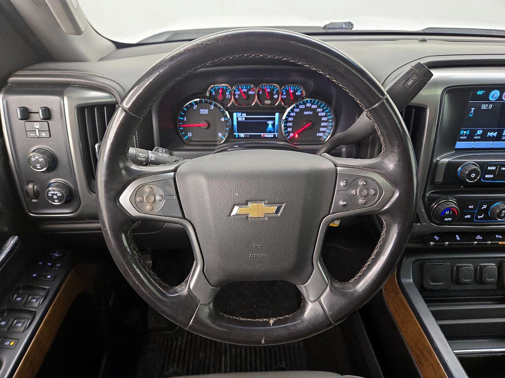 Thumbnail: 2016 Chevrolet Silverado 3500 - 10