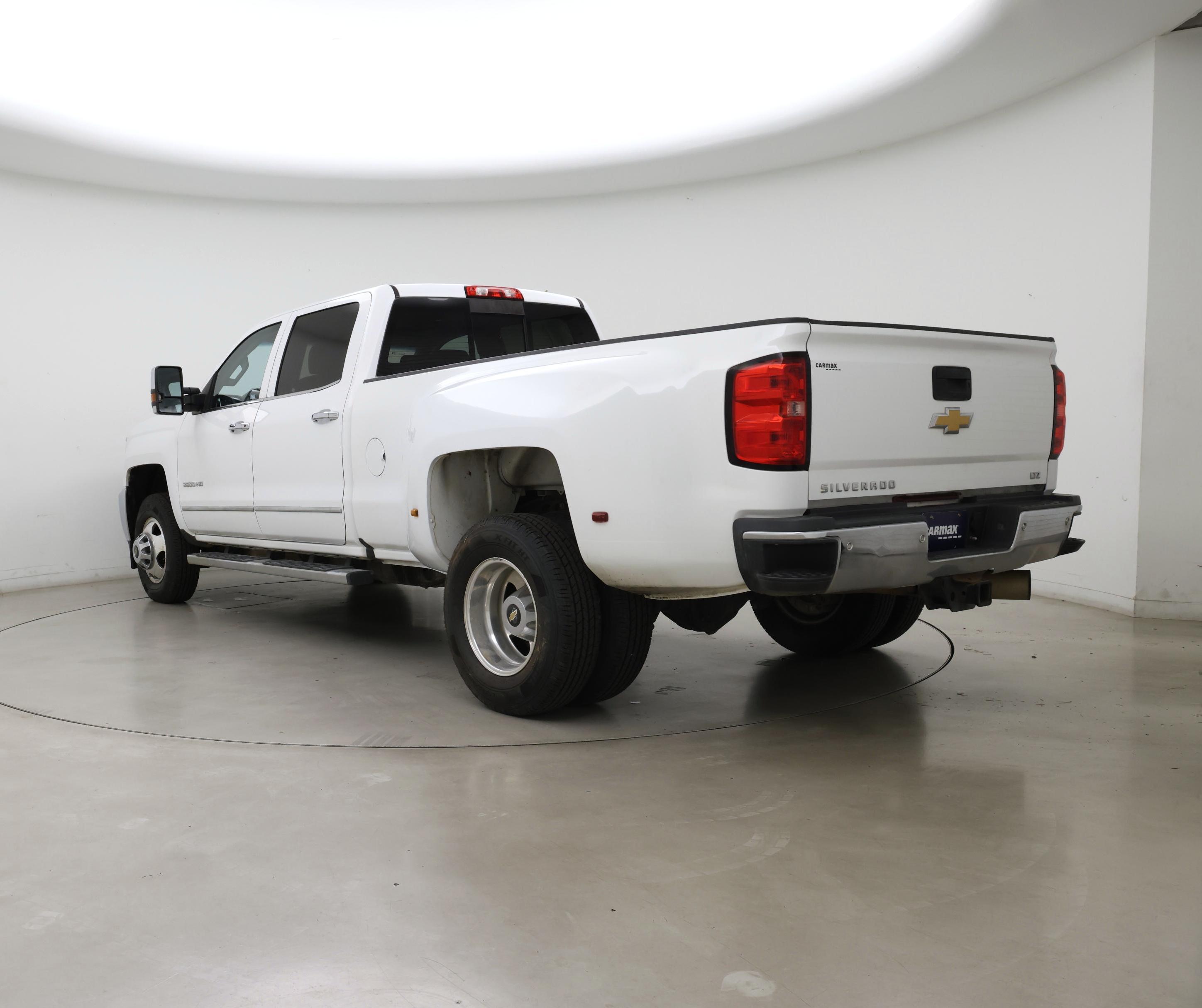 Thumbnail: 2016 Chevrolet Silverado 3500 - 2