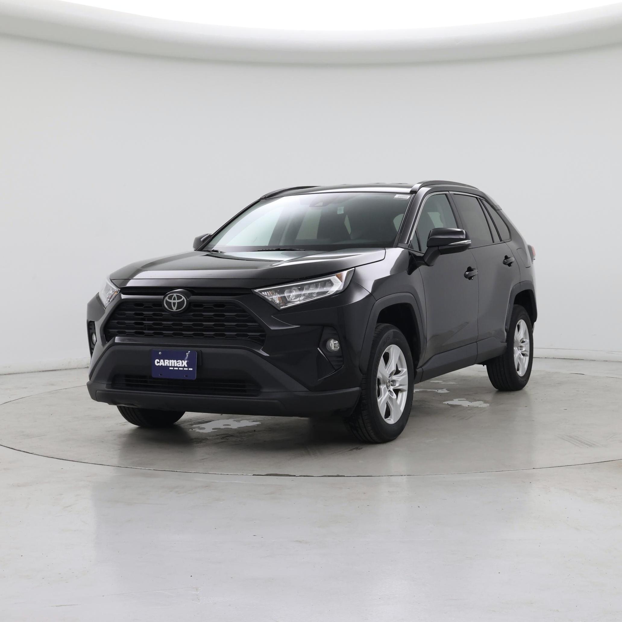 Thumbnail: 2021 Toyota RAV4 - 4