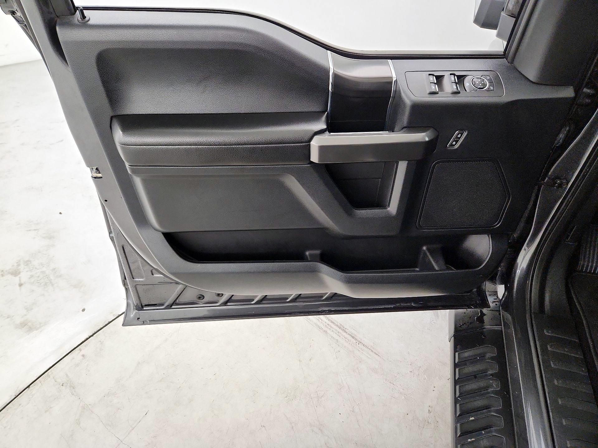 Thumbnail: 2018 Ford F-150 - 12