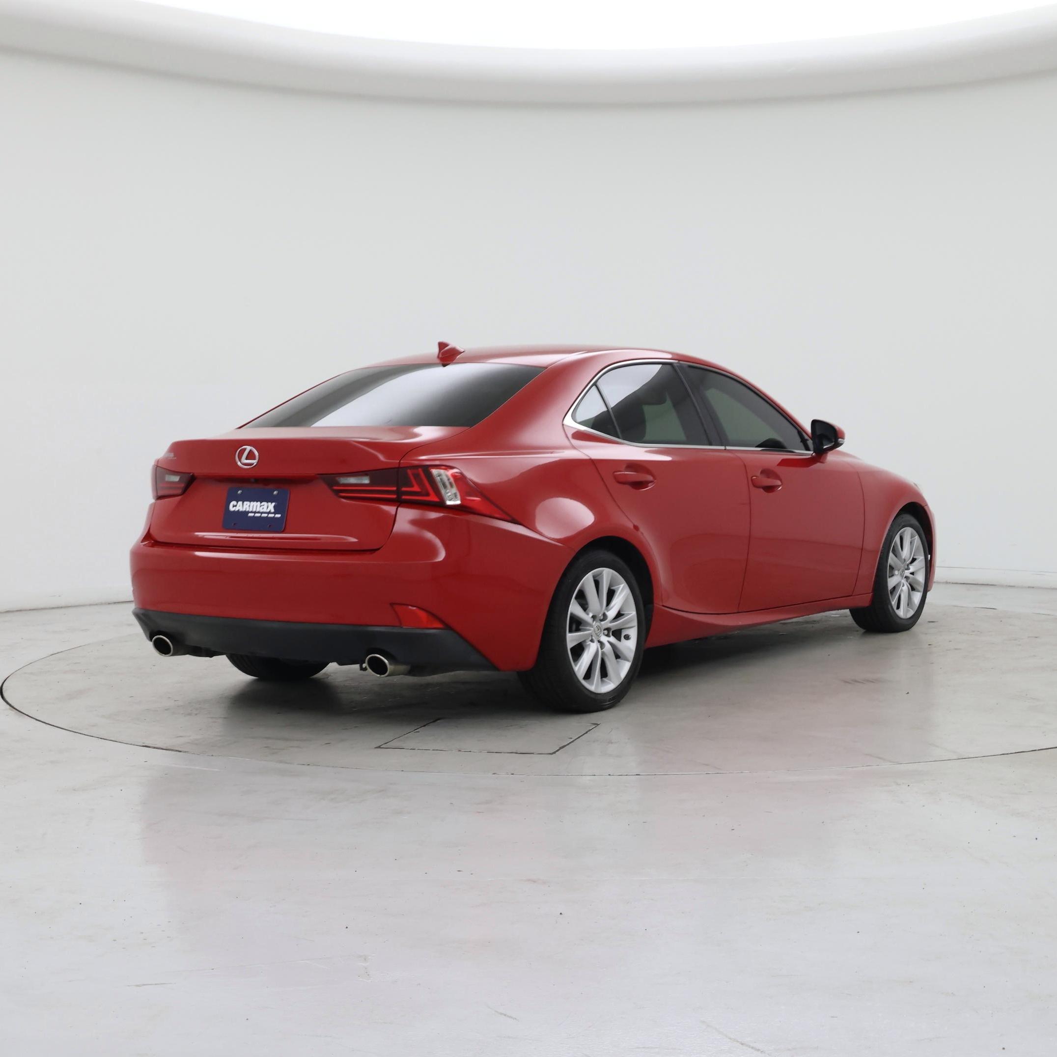 Thumbnail: 2016 Lexus IS - 8